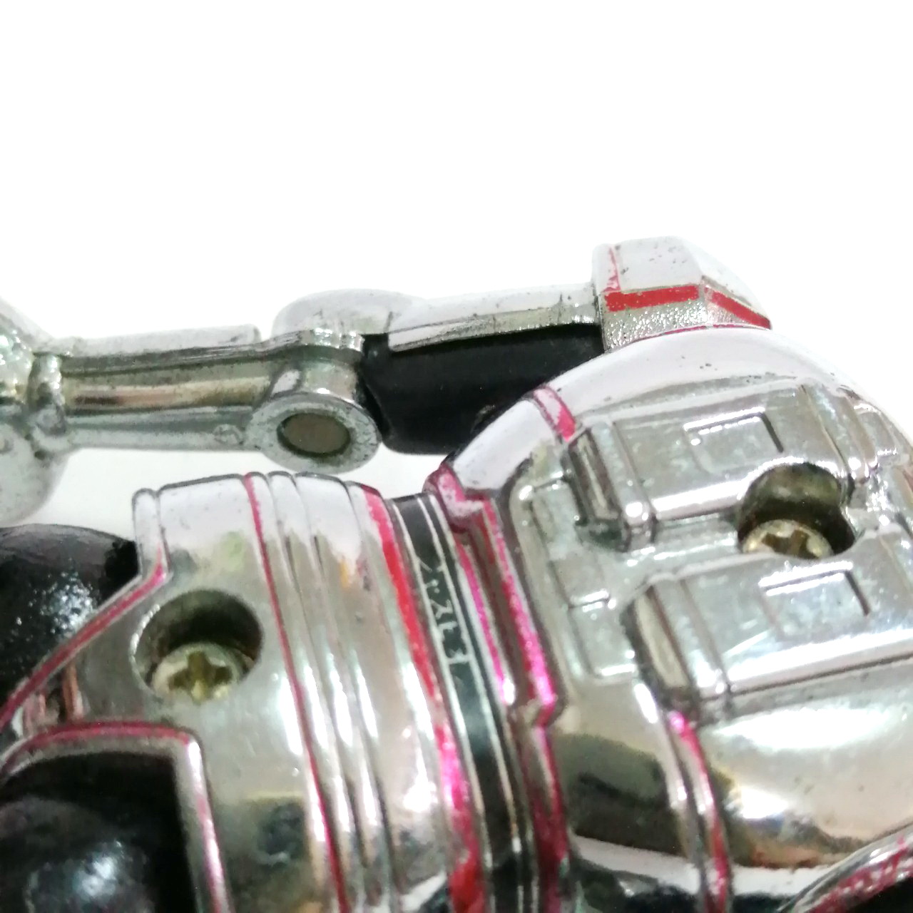 หุ่นเหล็ก มีบางส่วนเป็นพลาสติก จิ้งจอกอวกาศ จัสเปี้ยน มีรอย *** ไม่ทราบแบรนด์ มีตำหนิตามภาพ งานเก่าหายาก เก่าเก็บ มีรอย พิจารณาก่อนซื้อ