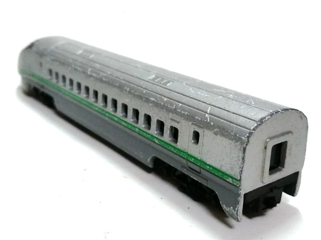 ของสะสม รถไฟเหล็ก ของ toren made in japan โครงและล้อเป็นเหล็ก พื้นล่างเป็นพลาสติก ขนาดยาว16 ซม สเก HO.มือสอง สภาพดี **มีรอยถลอกบ้าง เล็กน้อย งานเก่าเก็บ