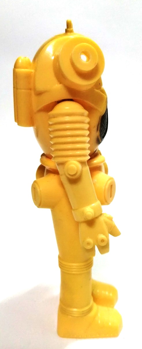 ซอฟ7นิ้ว สัตว์ประหลาดคิงส์โจ *** ปุ่มที่หัวหายไป2จุด เก่าเก็บสะสม ศัตรูคู่แค้นของอุลตร้าเซเว่น เป็นซอฟรุ่นเก่า ผลิตปี 1984 ฺBANDAI JAPAN พ่นสีบางจุด