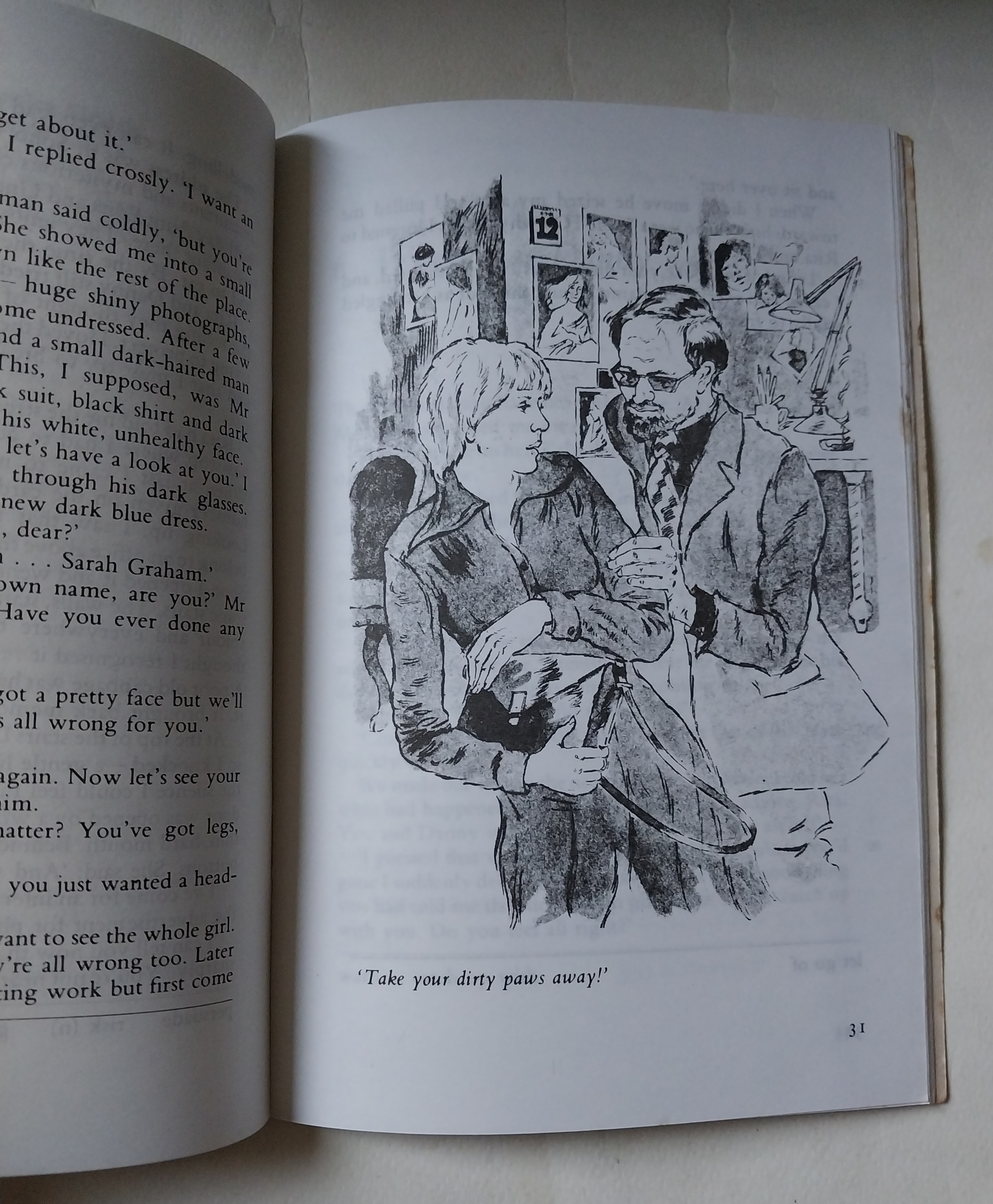 มีหลายภาพ,*มีรอยบ้างตามภาพ,หนังสือภาษาอังกฤษอ่านนอกเวลาภาพสวย #Chrissie โดย GEORGIANA MELROSE Published byTHE MACMILLAN PRESS LIMITED London and Basingstoke Companies and representatives throughout the world ISBN O 333 2S422 8