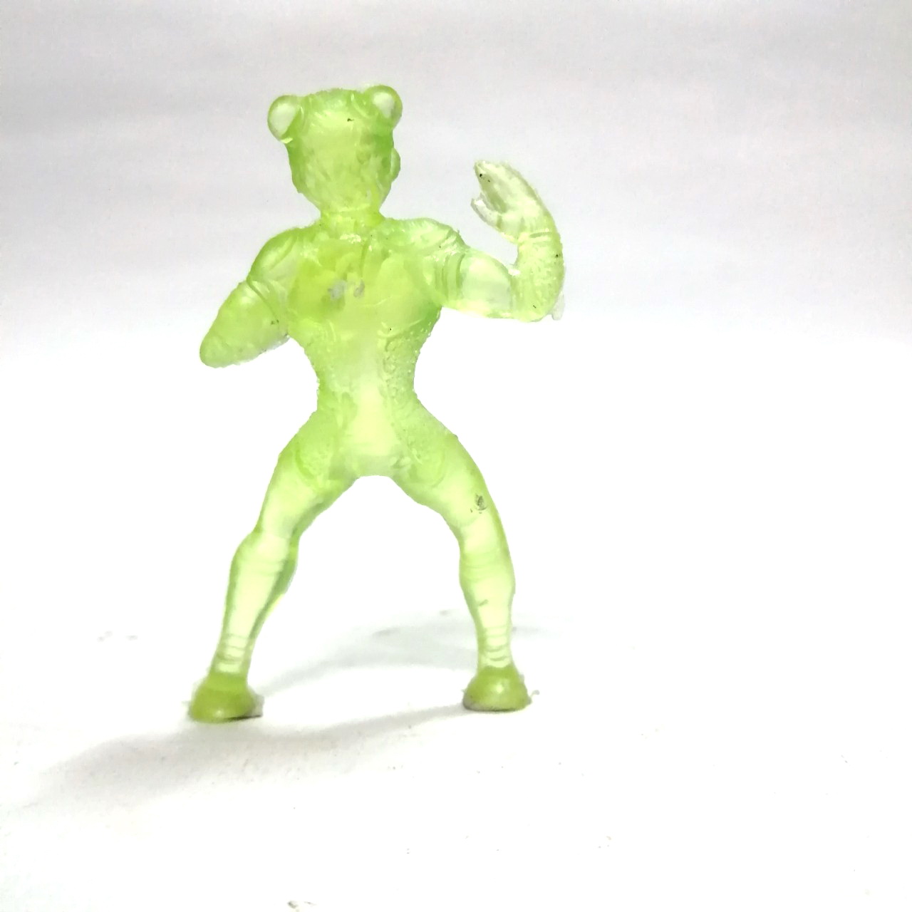 ตุ๊กตุ่นยางแอนท์ สีเขียวใส หุ่นยนต์ผู้หญิงผู้ช่วย จากขบวนการแฟลชแมน ขนาดตามรูป เก่าเก็บสภาพดี