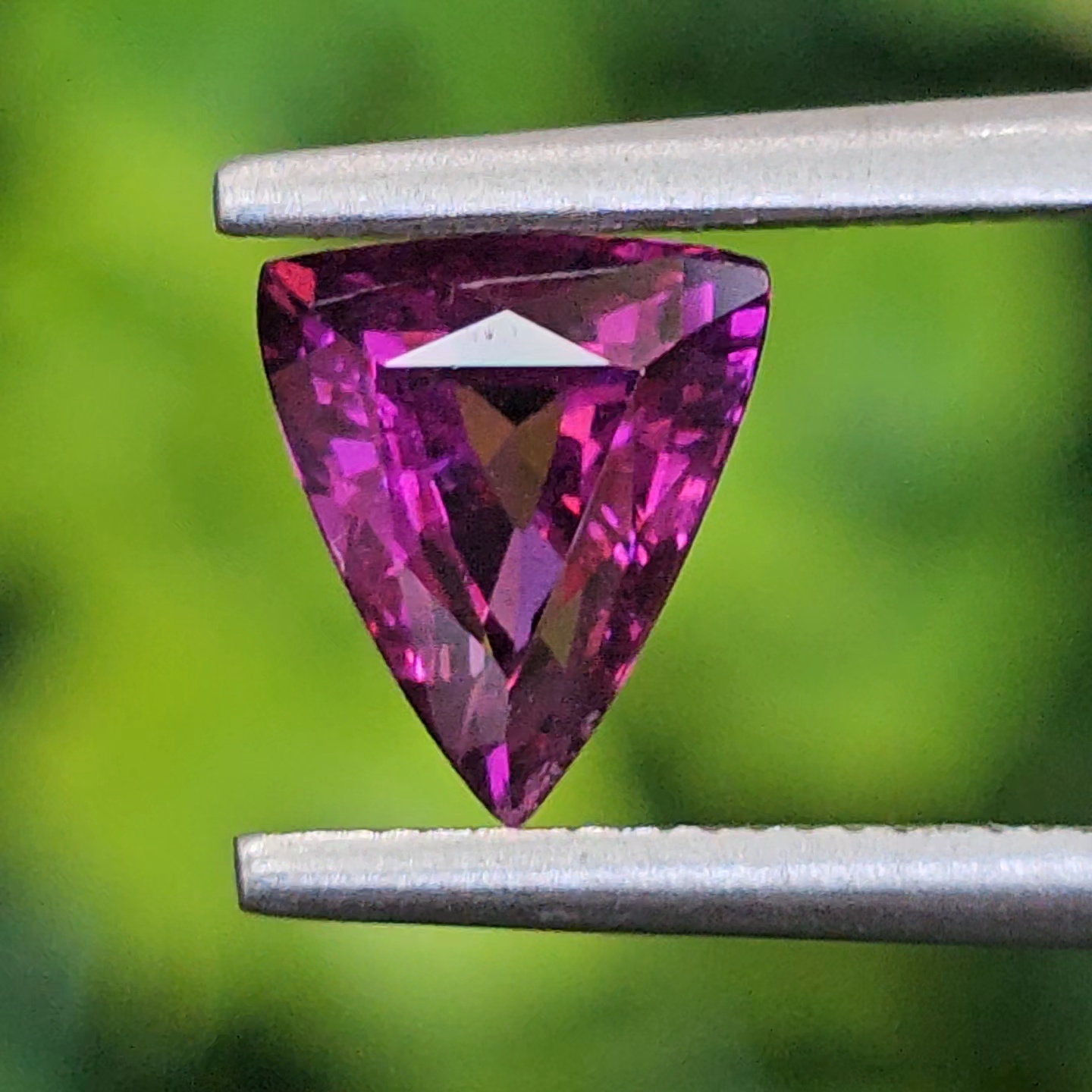 พลอย อุมบาไลต์ การ์เน็ต Umbalite Garnet 1.16 กะรัต (Cts.) ดิบ Unheated ลอยแท้ อัญมณีมงคลประจําวันเกิด เครื่องประดับพลอย