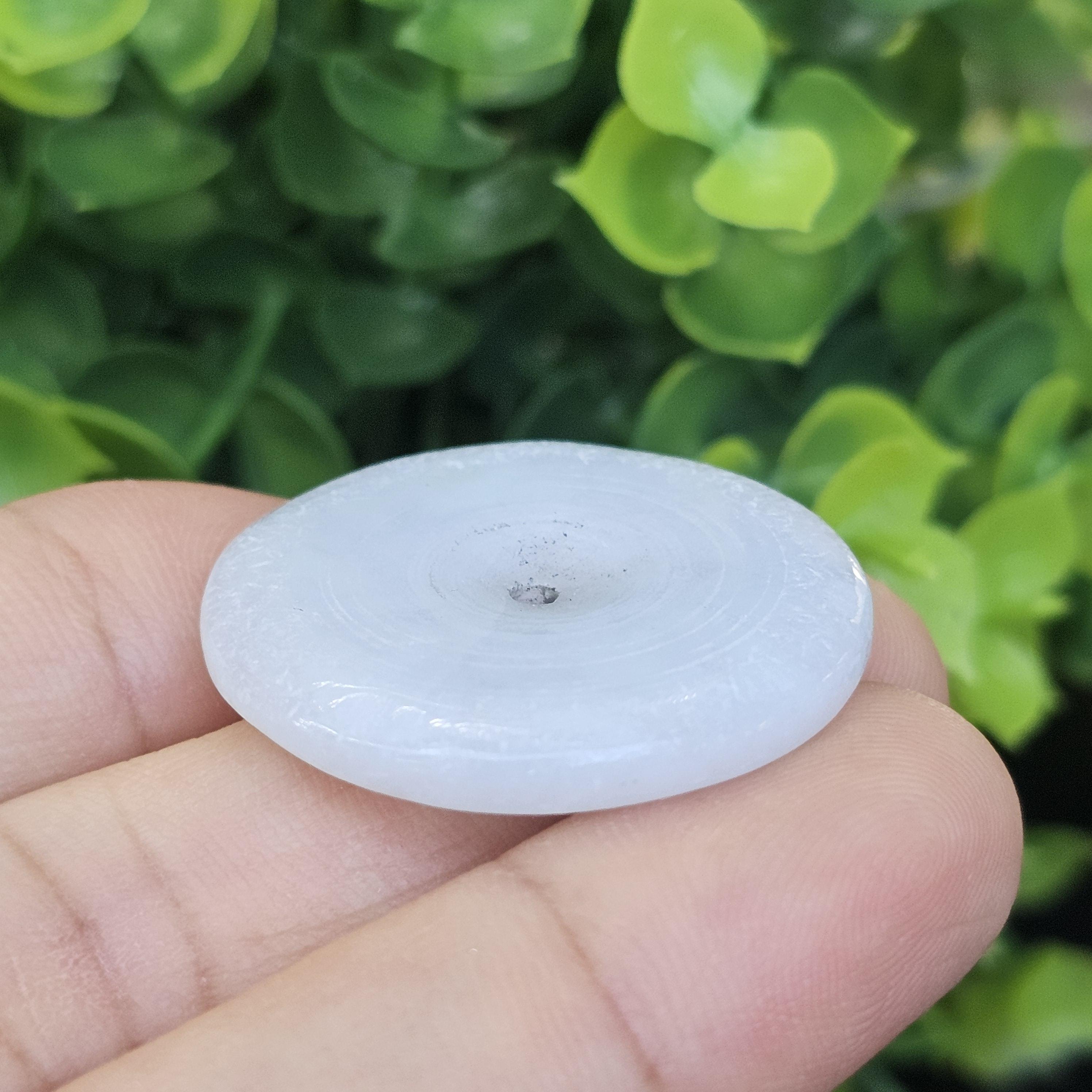 หยก พม่า แท้ Jade จี้โดนัทหยก (Bi-dise jadeite) พม่า (Myanmar) 44.27 กะรัต (Cts.)