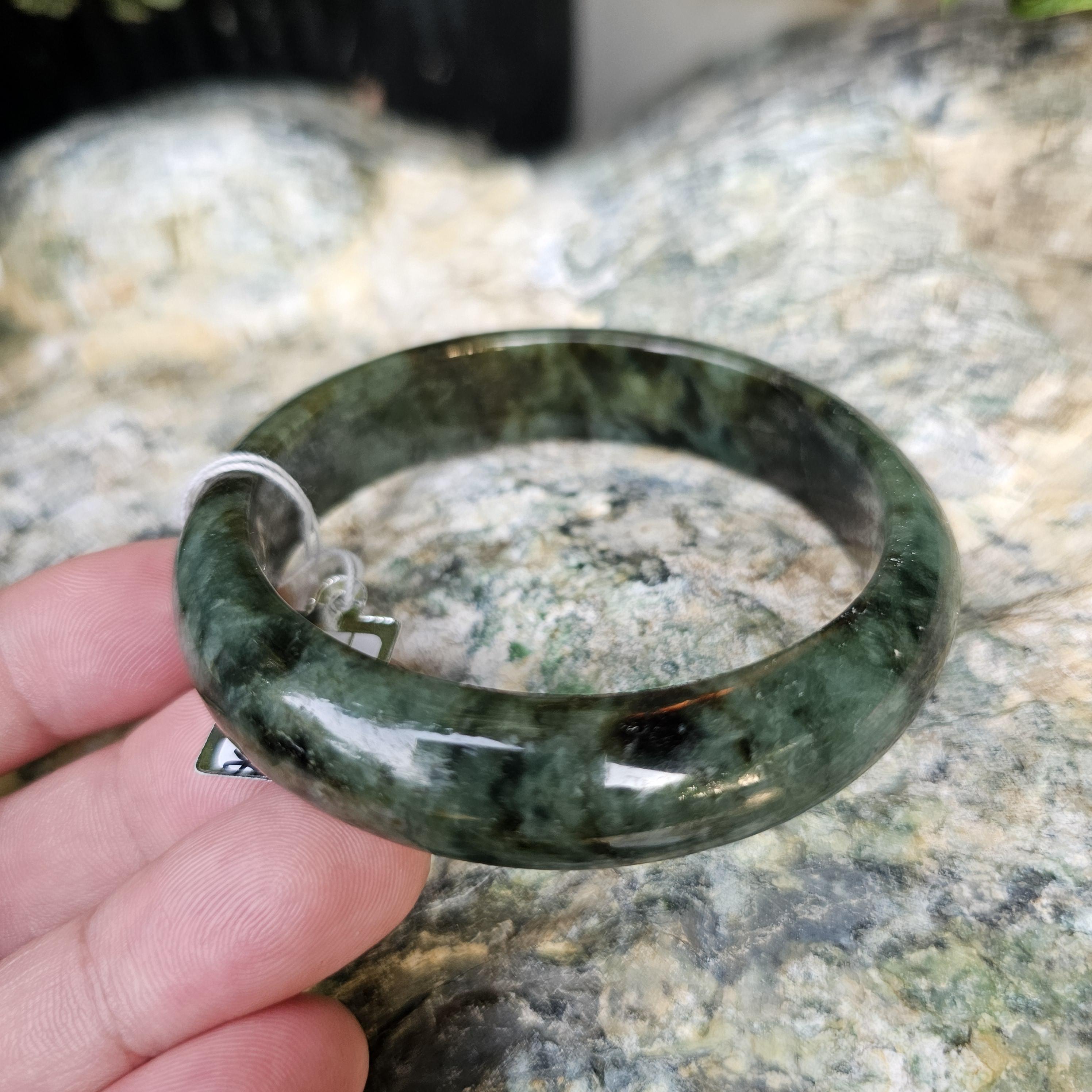 JB6804038 หยก พม่า แท้ Jade กำไลหยก 61.0 มม. (Jadeite bracelet) พม่า (Myanmar)