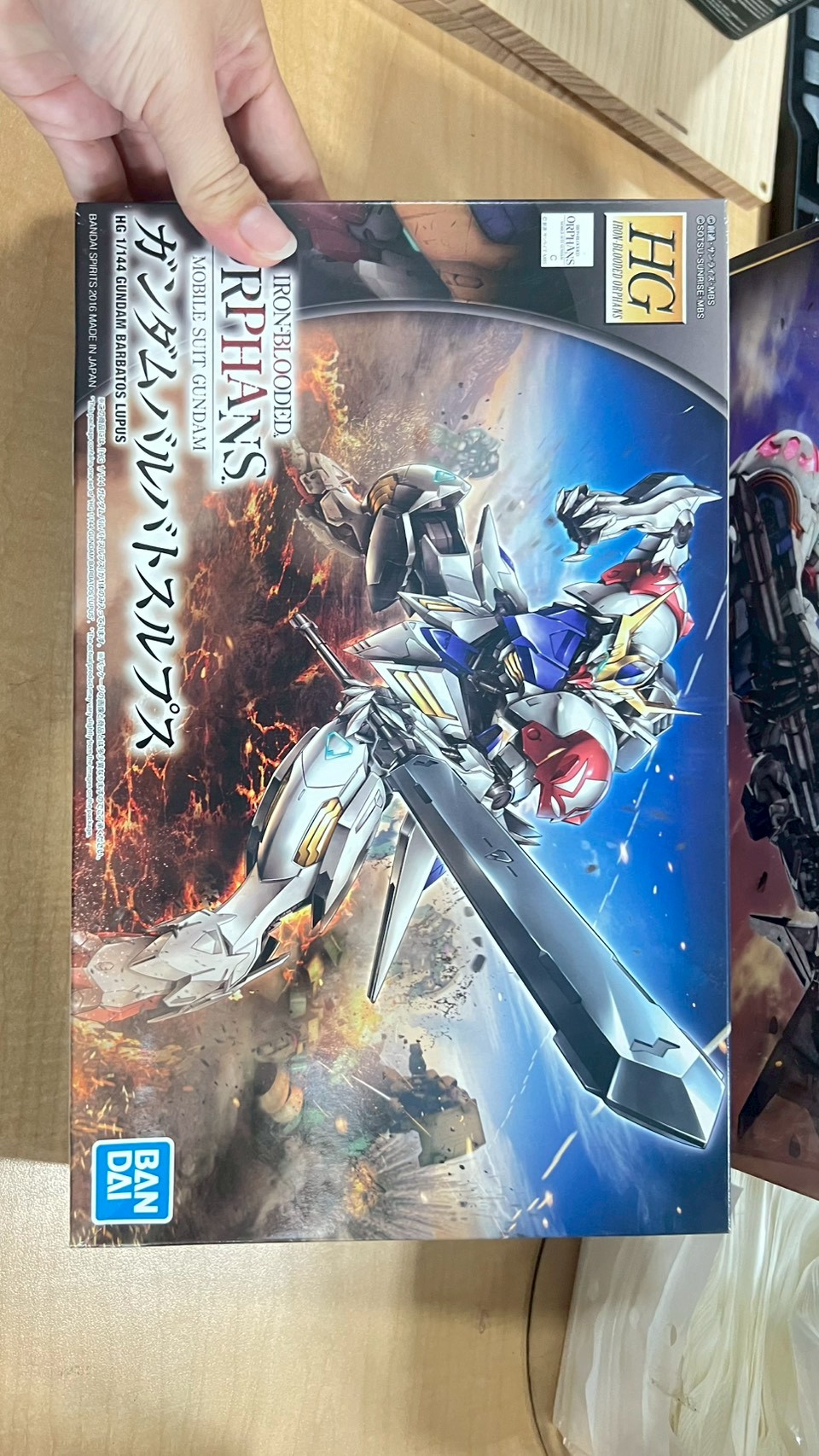 BANDAI HG IBO 1/144 Gundam Barbatos Lupus