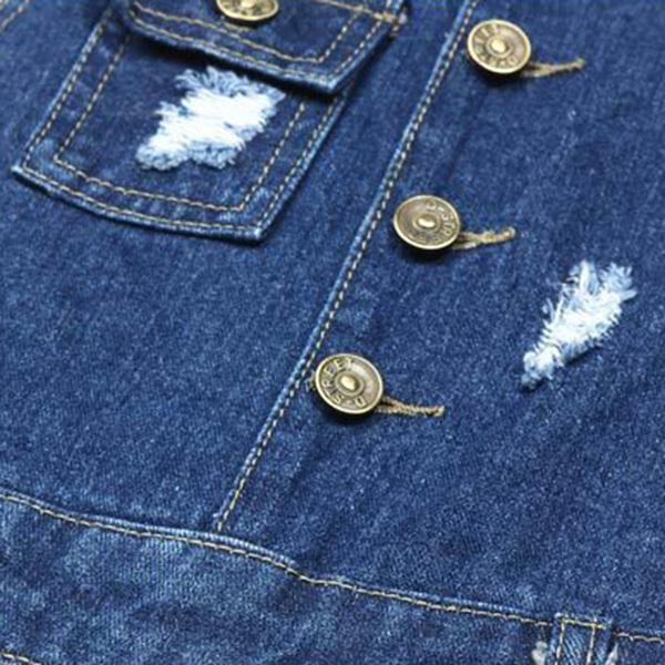 เอี้ยมยีนส์ขาสั้น แต่งปะขาดแนวเซอร์ มีกระเป๋าคู่ (12178X)