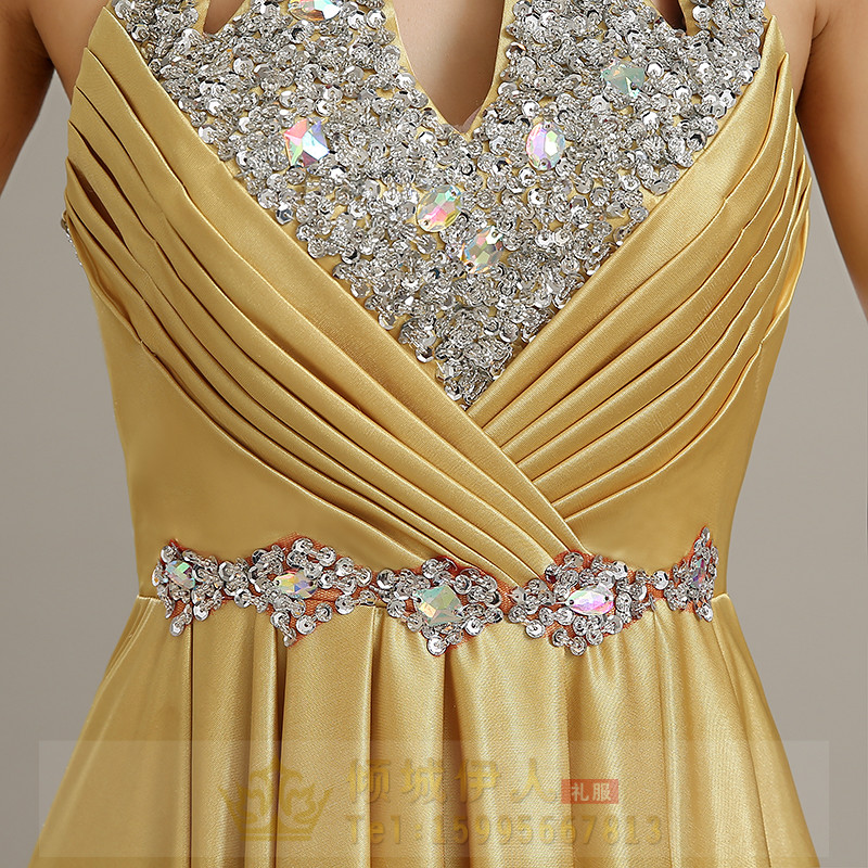 Pre-order ชุดราตรียาว คล้องคอ ผ้าซาติน ตีเกล็ดช่วงอก กระโปรงจับจีบ ปักเลื่อม แต่งเพชร เรียบหรู เซ็กซี่ เชือกผูกหลัง