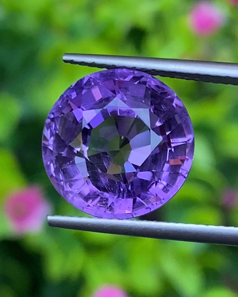 พลอย อเมทิส Amethyst 9.88 กะรัต (Cts.) พลอยแท้ อัญมณีมงคลประจําวันเกิด เครื่องประดับพลอย