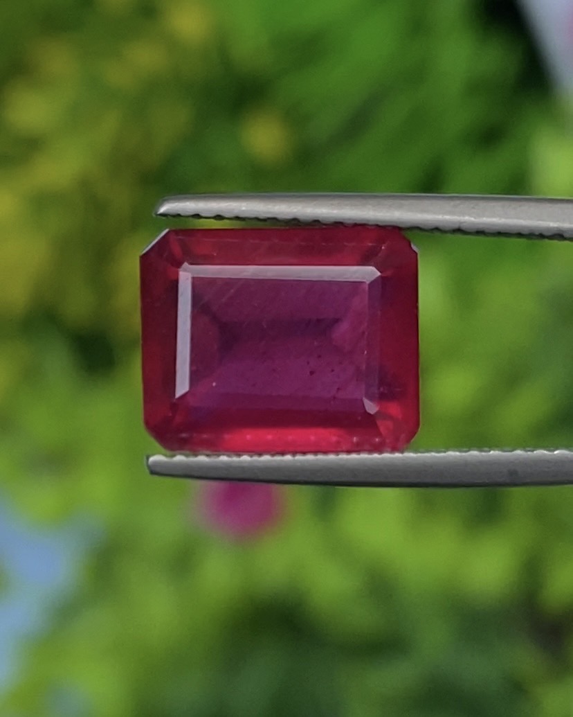พลอย ทับทิม Ruby sapphire 7.00 กะรัต (Cts.) พลอยแท้ อัญมณีมงคลประจําวันเกิด เครื่องประดับพลอย