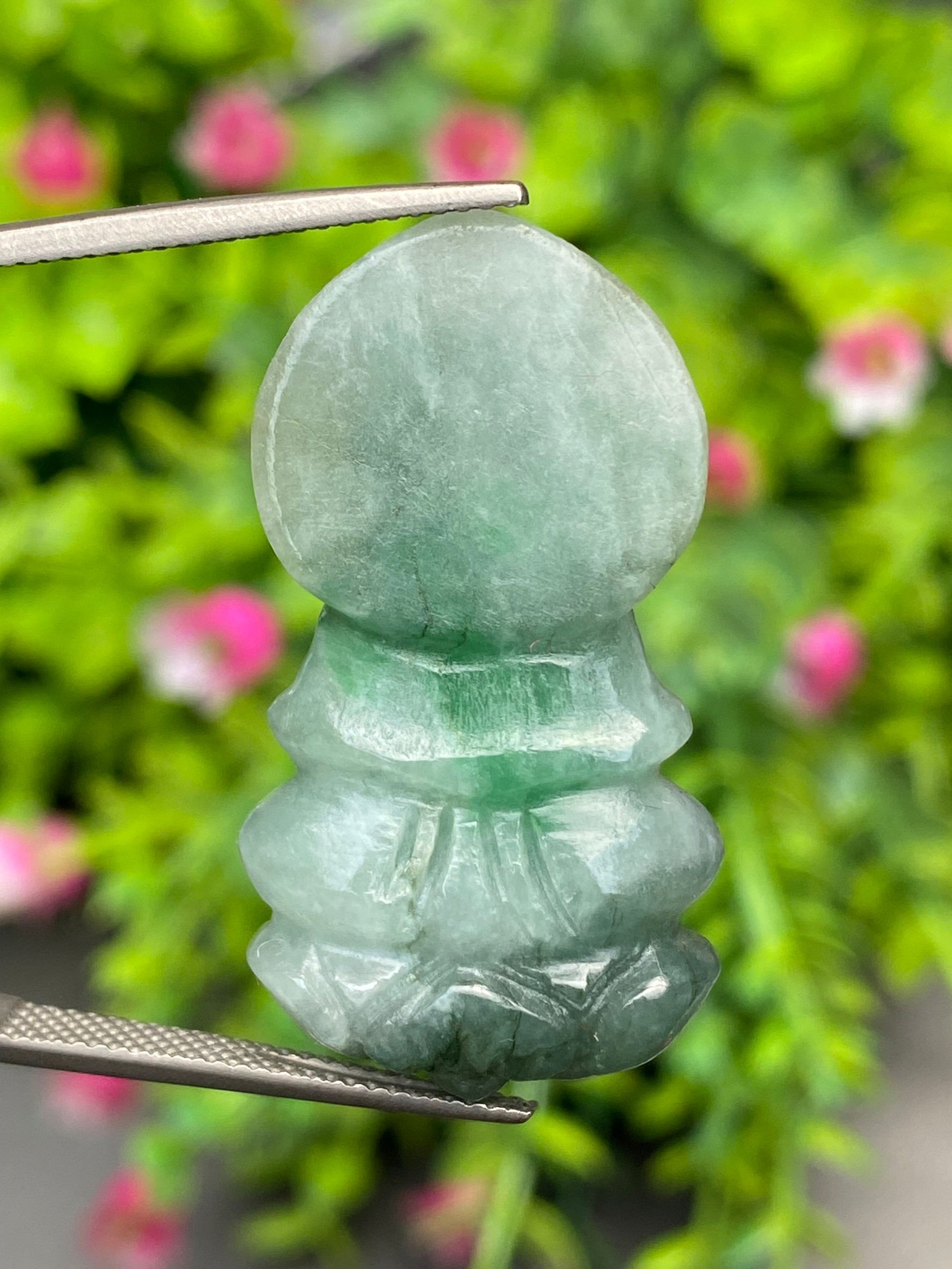 หยก แกะสลัก รูป เจ้าแม่กวนอิม (Burmese jadeite) 38.03 กะรัต (cts.) หยก พม่า แท้