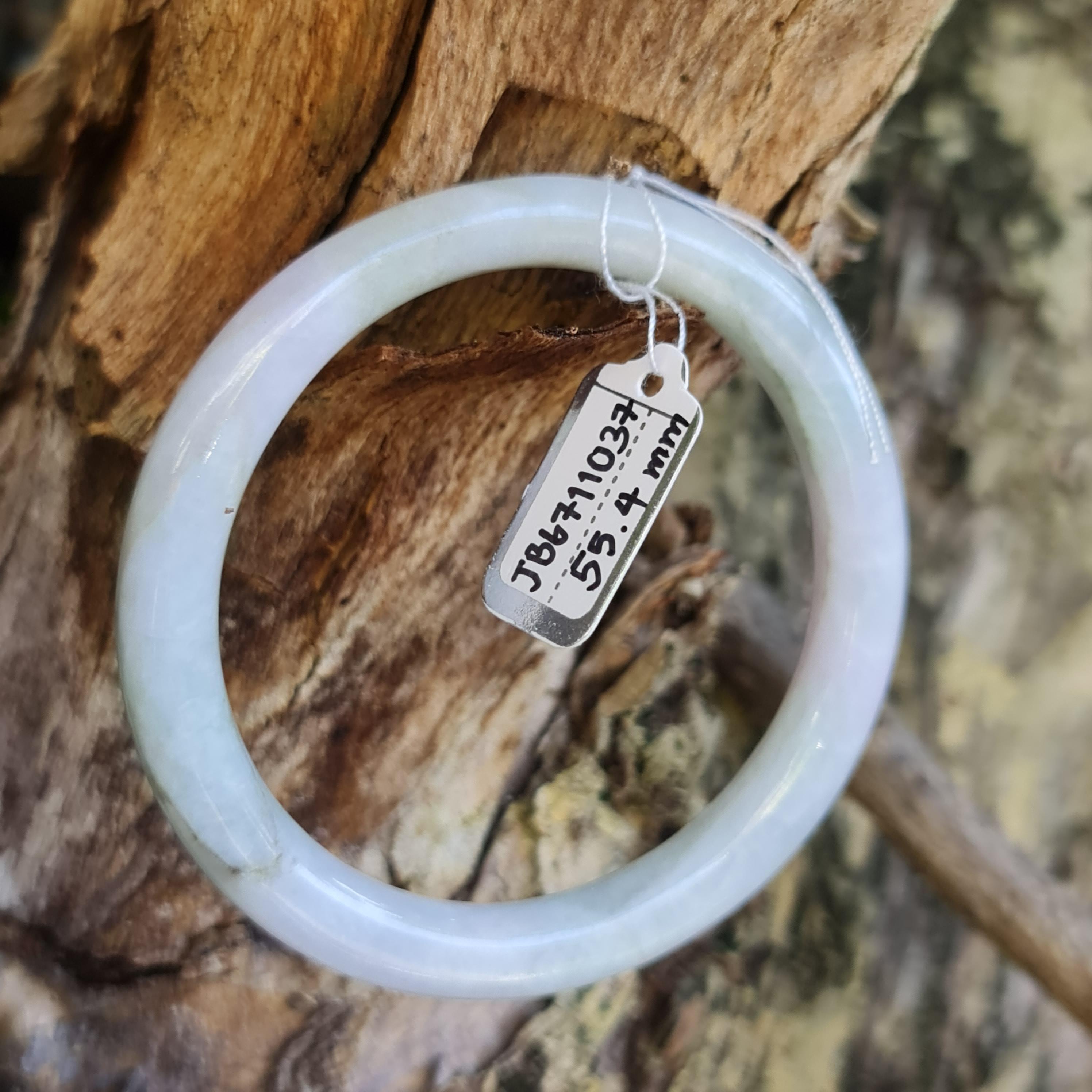 JB6711037 หยก พม่า แท้ Jade กำไลหยก 55.4 มม. (Jadeite bracelet) พม่า (Myanmar)