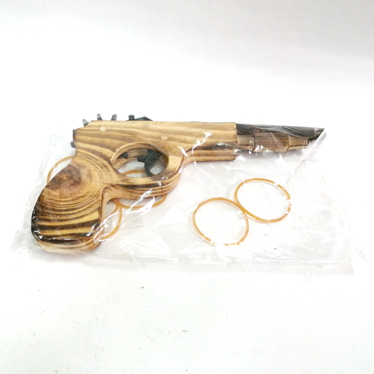 ของเด็กเล่น/ของสะสม ของเล่นจากละคร ปืนยาว ใช้ยิงหนังยางของปลอมทำจากไม้ฉีดลาย ของเล่นจากละครเรื่อง 7ประจันบาน รุ่นสีน้ำตาลอ่อน เหมาะใช้สะสม วางโชว์