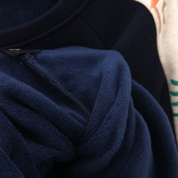 เสื้อสเวตเตอร์กันหนาววินเทจ พิมพ์ลายกวาง ซับกำมะหยี่เต็มตัว (12044LM)