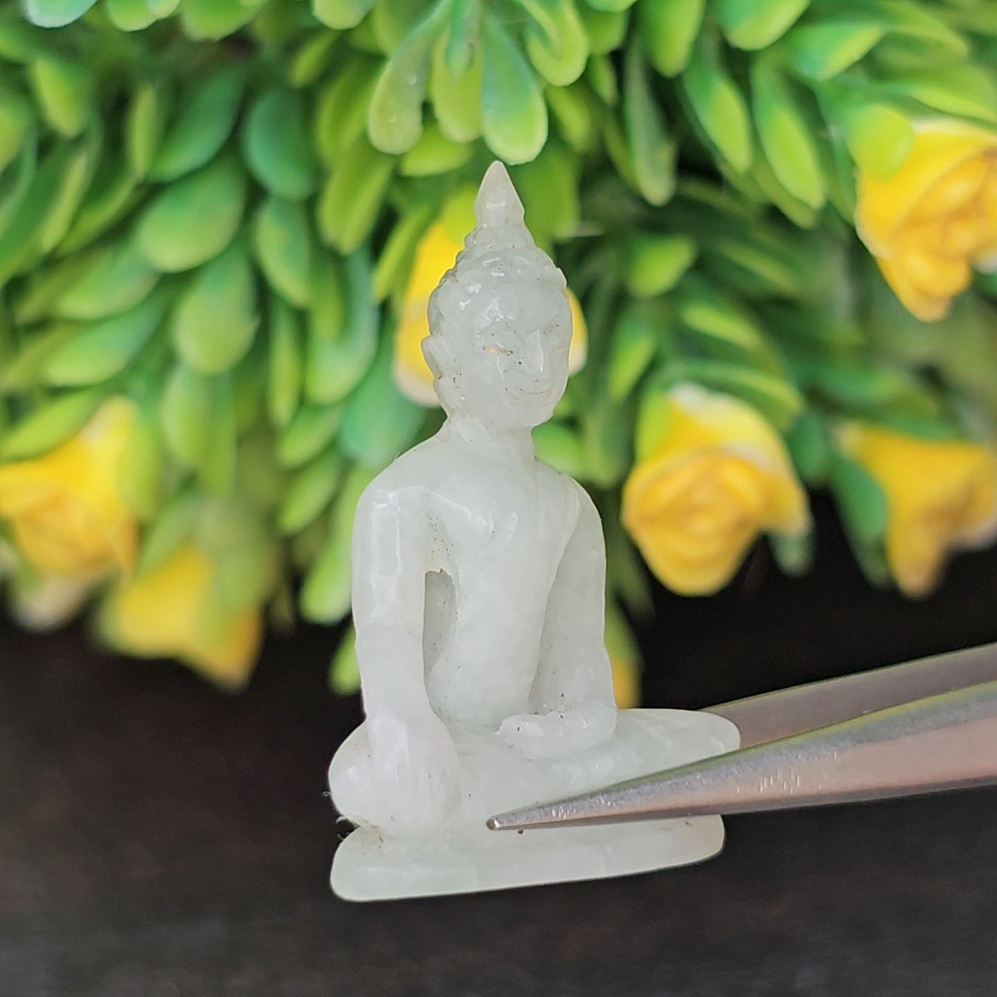 หยก แกะสลัก รูป พระ (Burmese jadeite) 23.34 กะรัต (cts.) หยก พม่า แท้