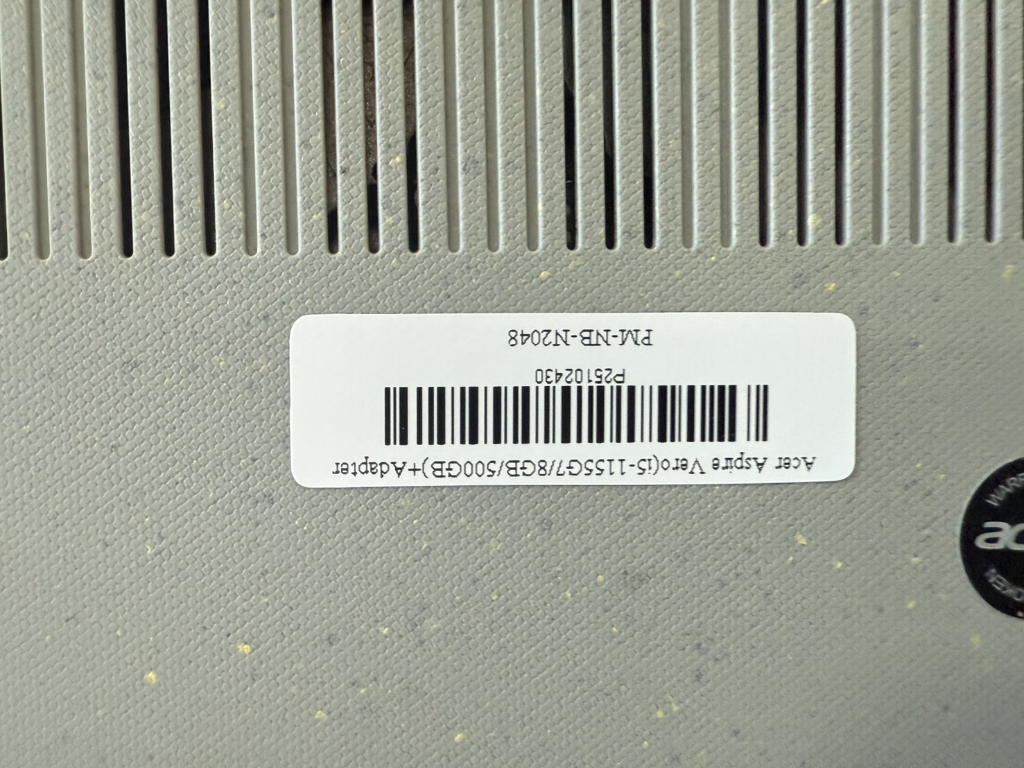 Acer Aspire Vero(i5-1155G7/8GB/500GB)+Adapter Batt 77% กรอบจอซ้ายบนแตก/คราบกาวด้านขวาล่าง