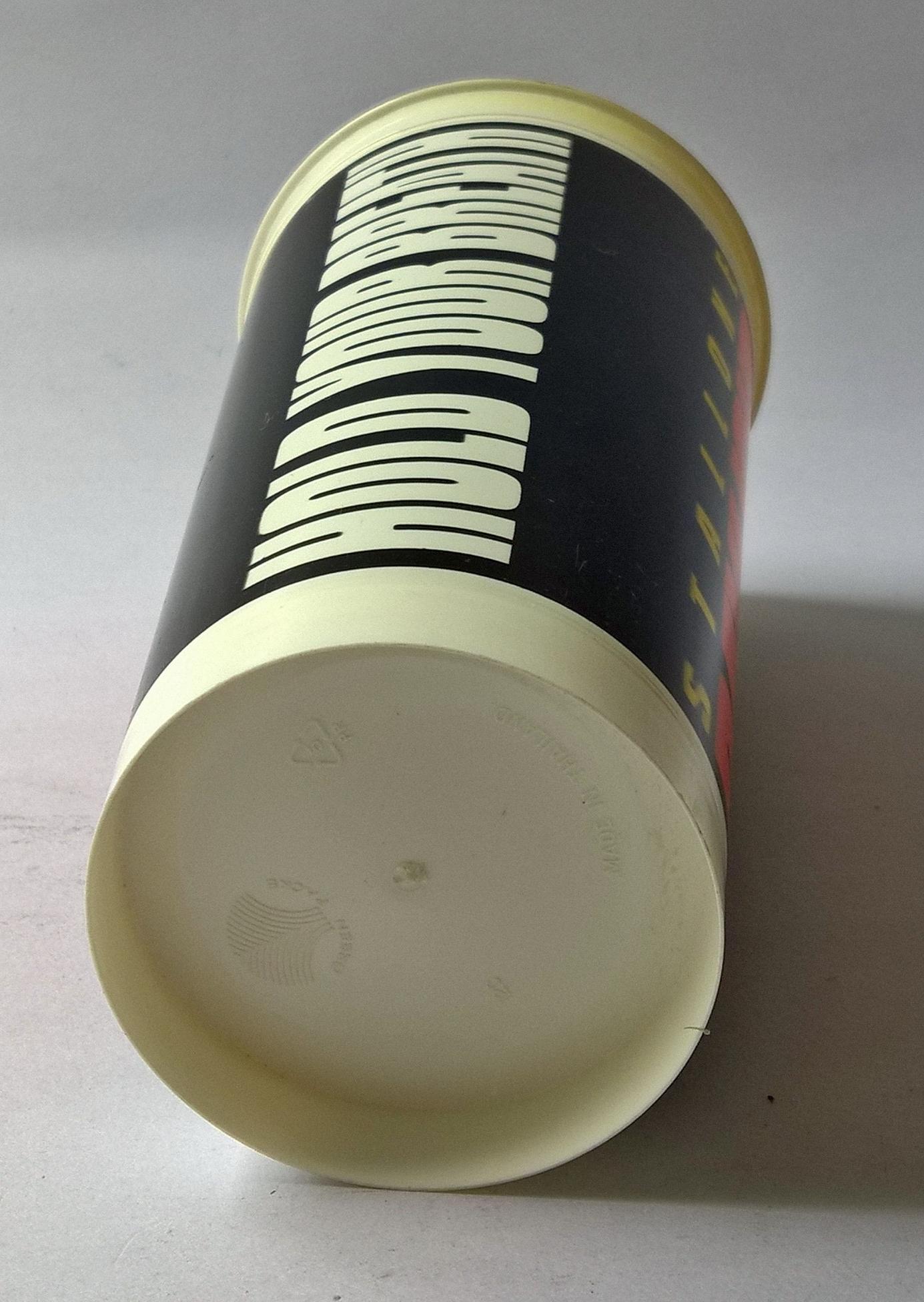 แก้วน้ำพลาสติกงานเก่า จากภาพยนต์เรื่อง เดย์ไลท์ ผ่านรกใต้โลก Hold Your Breath ,DAYLIGHT,นำแสดงโดย ซิลเวสเตอร์ สตอลโลน SYLVESTER STALLONE ของสะสมจาก EGV ของเก่า โปรดตรวจสอบทุกภาพ