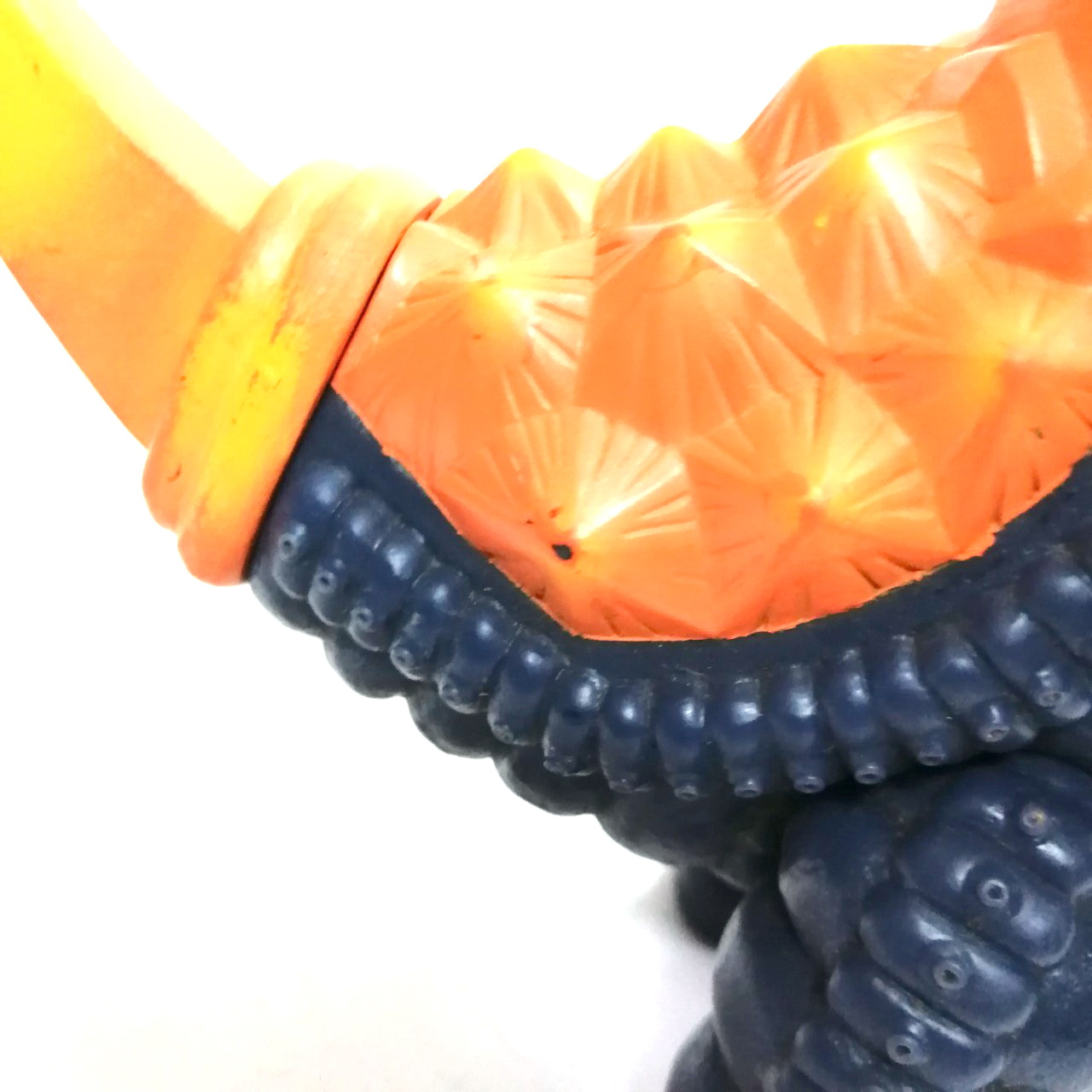 ของสะสม ซอฟ 7 นิ้ว สัตว์ประหลาด วาคิซิม จากอุลตร้าแมนเอส ปี 2006 สภาพดี *** มีรอยสีถลอกเล็กน้อยบางจุด