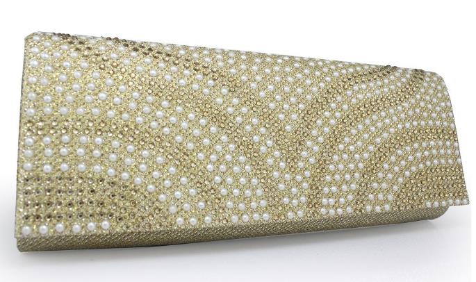 พร้อมส่ง Evening Clutch กระเป๋าออกงาน ทรงสีเหลี่ยม แต่งคริสตัลระยิบระยับ มาพร้อมสายสะพายยาว