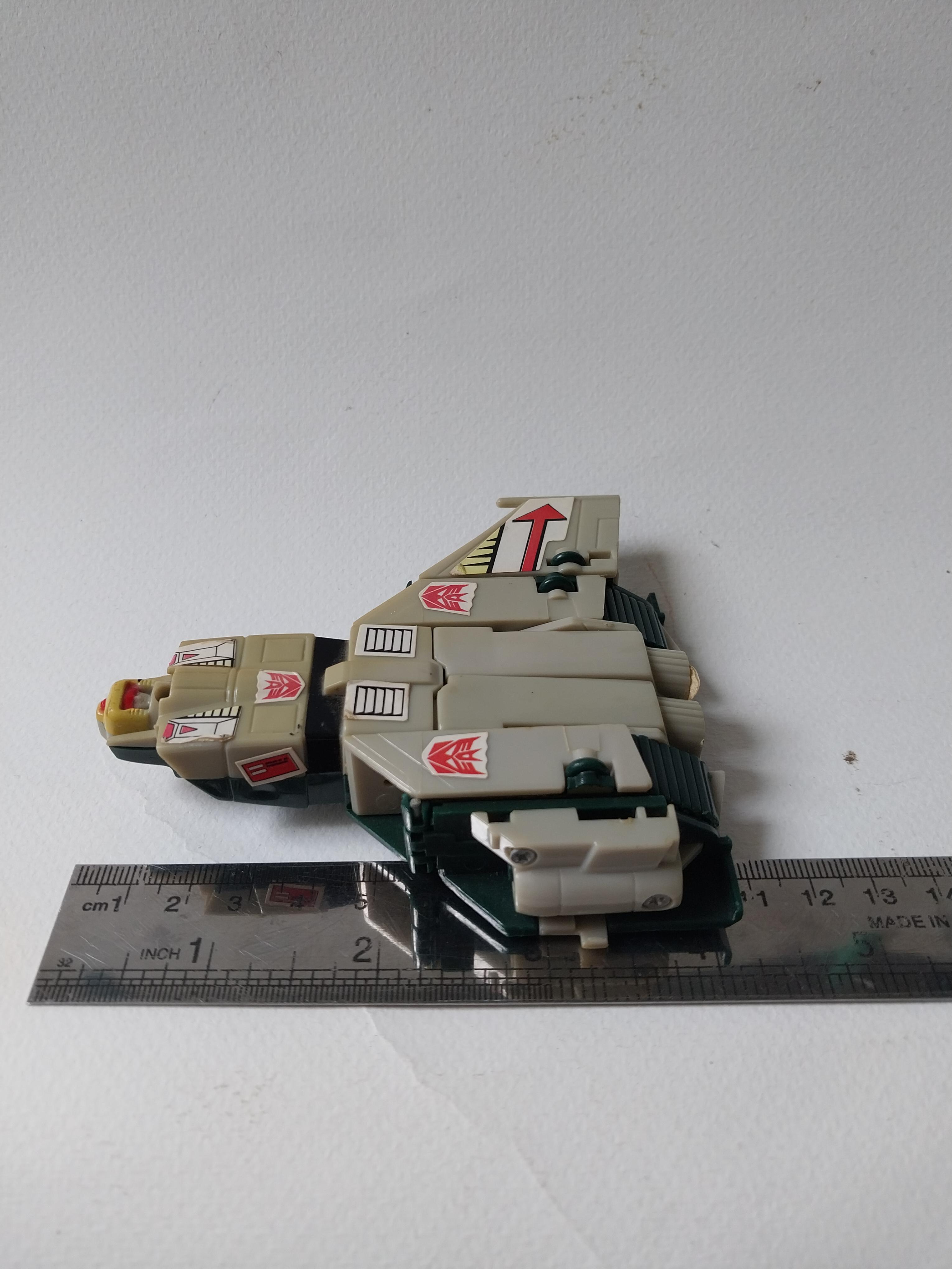 มีหลายภาพ,หุ่นแปลงร่างเป็นยาน ฝ่ายดีเซ็ปติค่อน **ปีก หาย1ข้าง