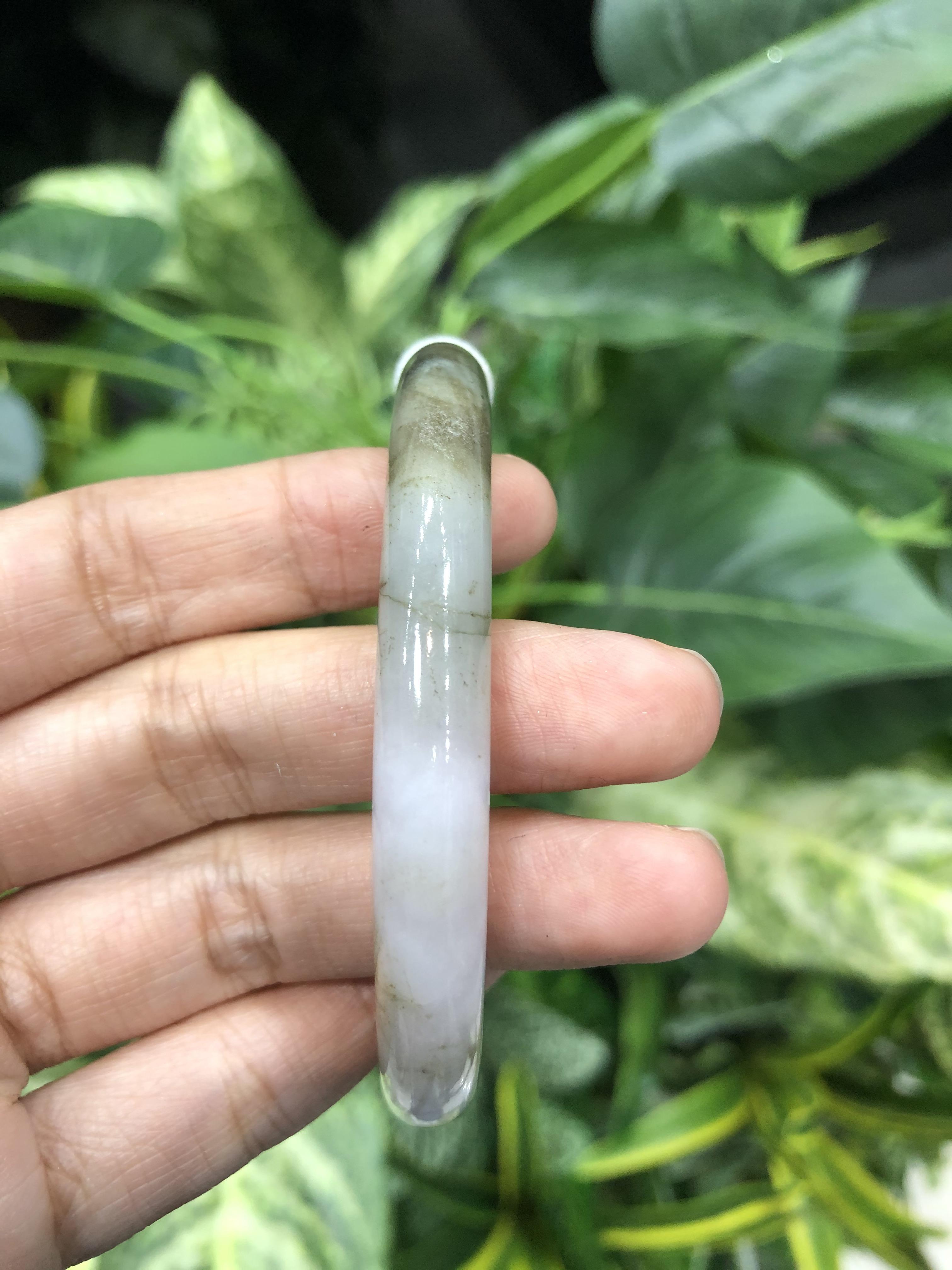 J05C0066 หยก พม่า แท้ Jade กำไลหยก 58.3 มม (Jade bracelet) พม่า (Myanmar)