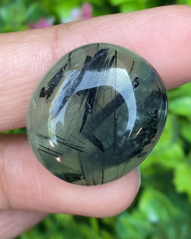 ไหมดำ พรีไนท์ Prehnite with Black tourmaline 39.80 กะรัต Cts. พลอยแท้ อัญมณีมงคลประจําวันเกิด เครื่องประดับพลอย