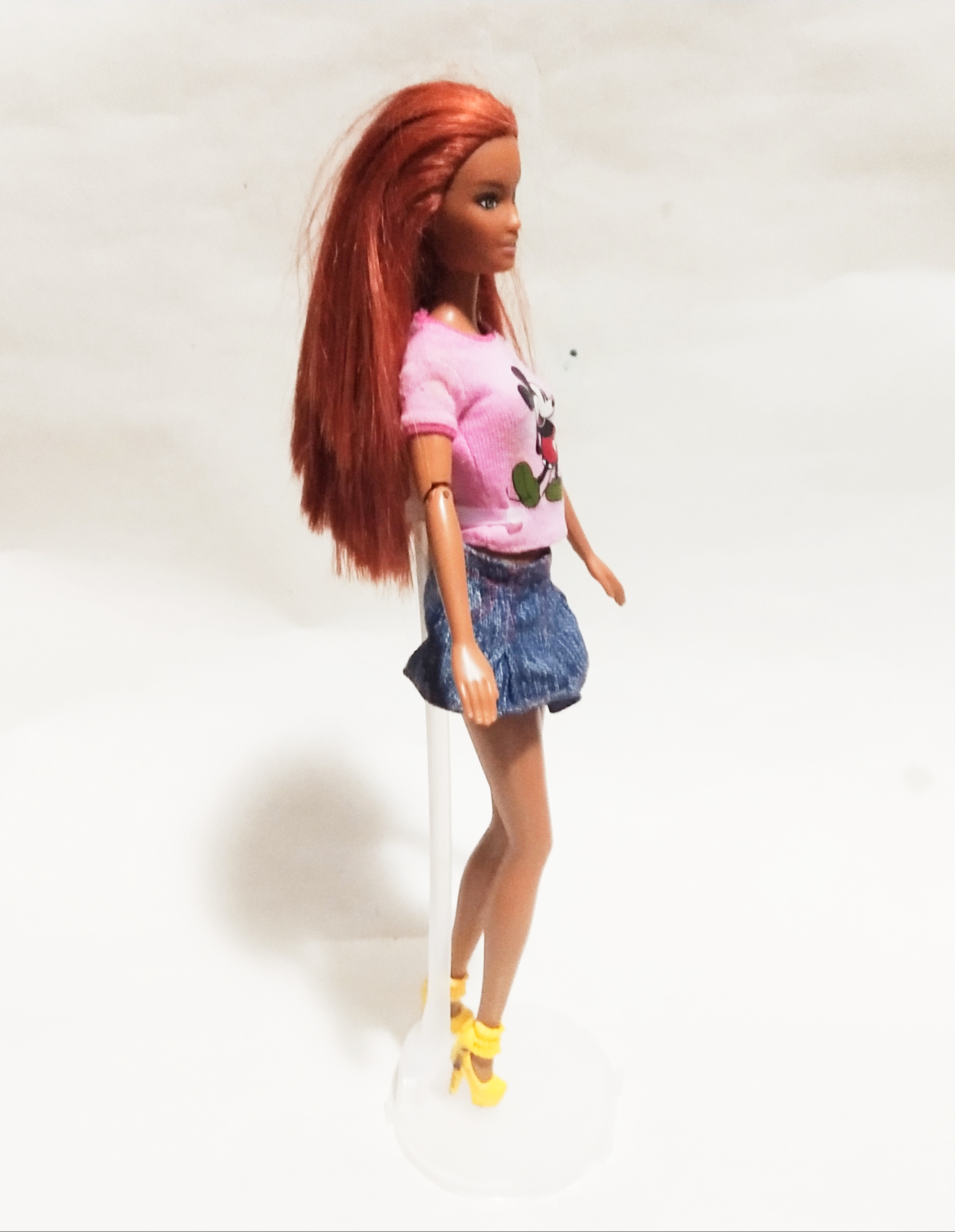 ตุ๊กตาบาร์บี้ผิวเข้มหน้าสวย ผมตรงสีน้ำตาล่อน แขนข้อต่อ Mattel 1999 China