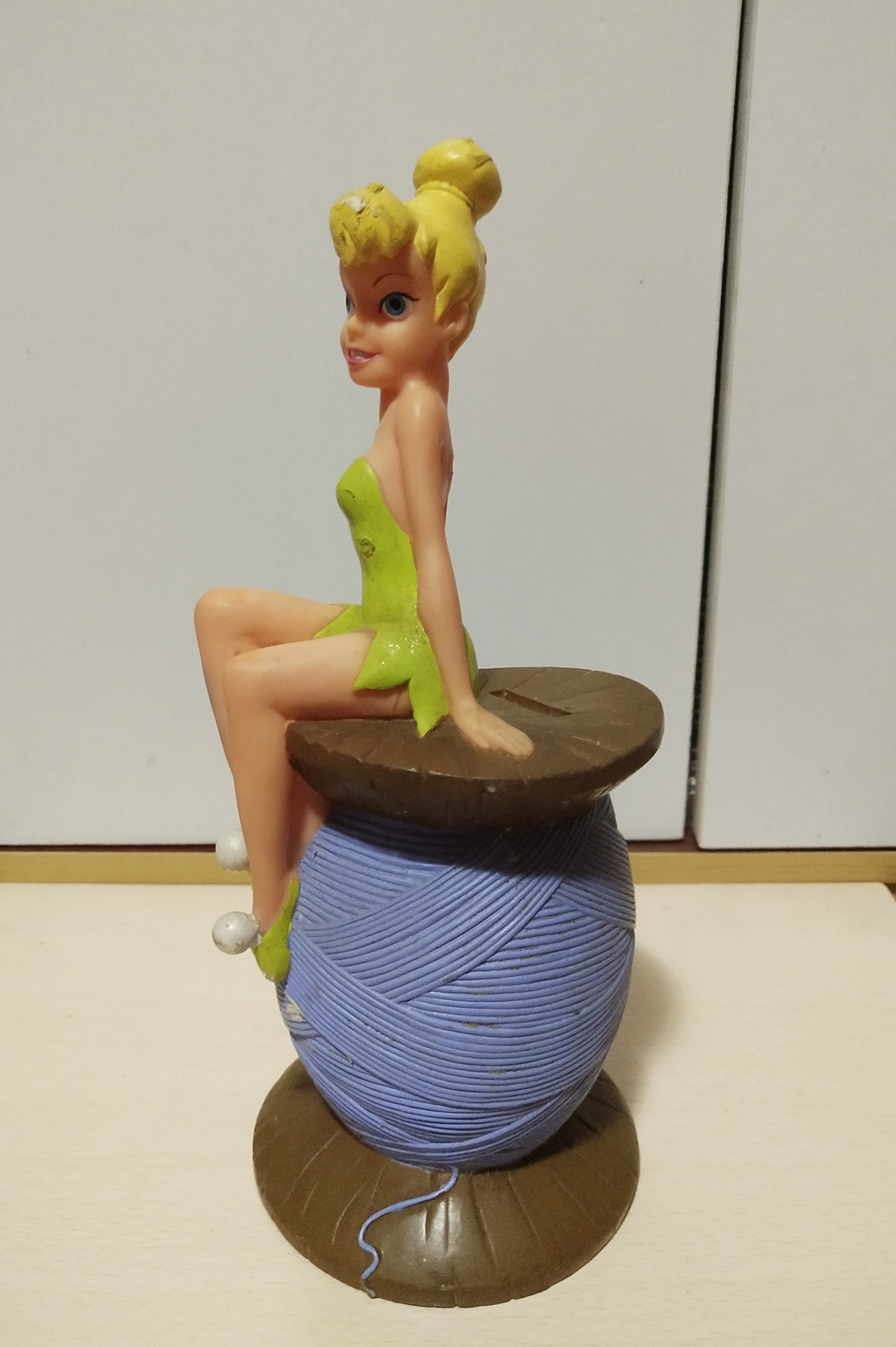 มีหลายภาพ,มีตำหนิ, สำหรับสะสมเท่านั้น กระปุกออมสิน**ไม่มีก้น ทิงเกอเบล Tinkerbell Piggy bank for collection only,