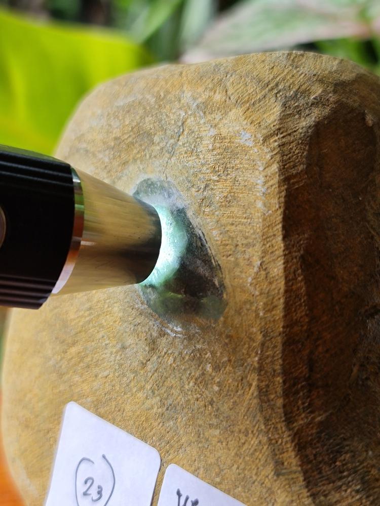 JRN023 ก้อน หยกพม่า ดิบ Burmese Jadeite Rough 2,486 กรัม (Grams.) หยกแท้ อัญมณีมงคลประจําวันเกิด เครื่องประดับหยก