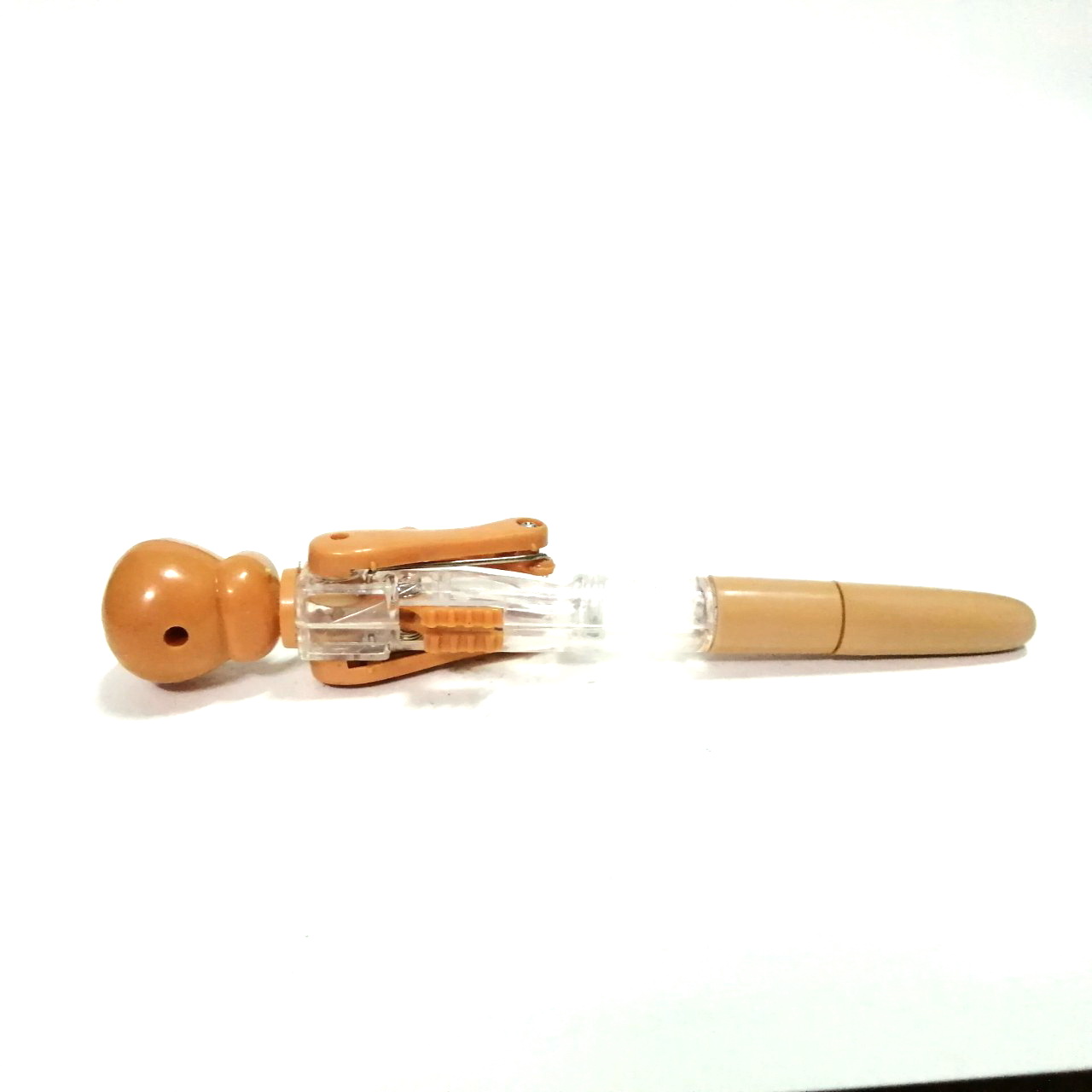 ปากกาสำหรับสะสมเท่านั้น หมึกแห้งตามเวลา กลไกไม่สมบูรณ์ ชกมวย นกทวีตตี้ สีน้ำตาล งานเก่าเก็บ สภาพดี มีรอยบ้าง งานเก่าหายาก กลไกใช้ได้มีติดขัดที่แขนข้างหนึ่งบ้าง