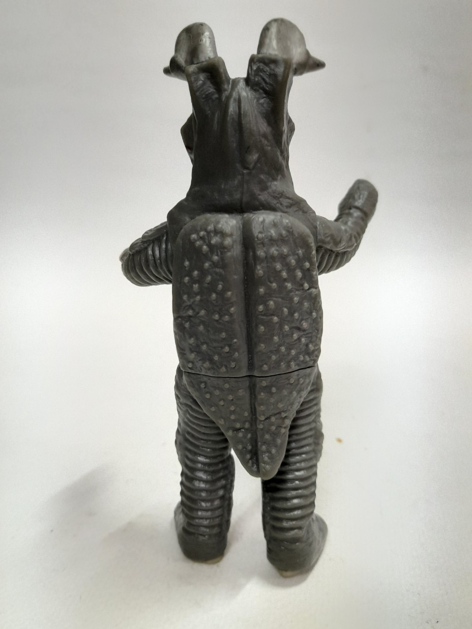 ซอฟ (แบบสุ่มในไข่กาชาปอง )ขนาด 5-5.5นิ้ว หายากมากๆ สัตว์ประหลาด เซ็ทต้อน2 ทำออกมาแบบเดียว ตัวเดียว รุ่นเดียว งานมือสอง สภาพดี ไม่มีสติ๊กเกอร์ใต้เท้า