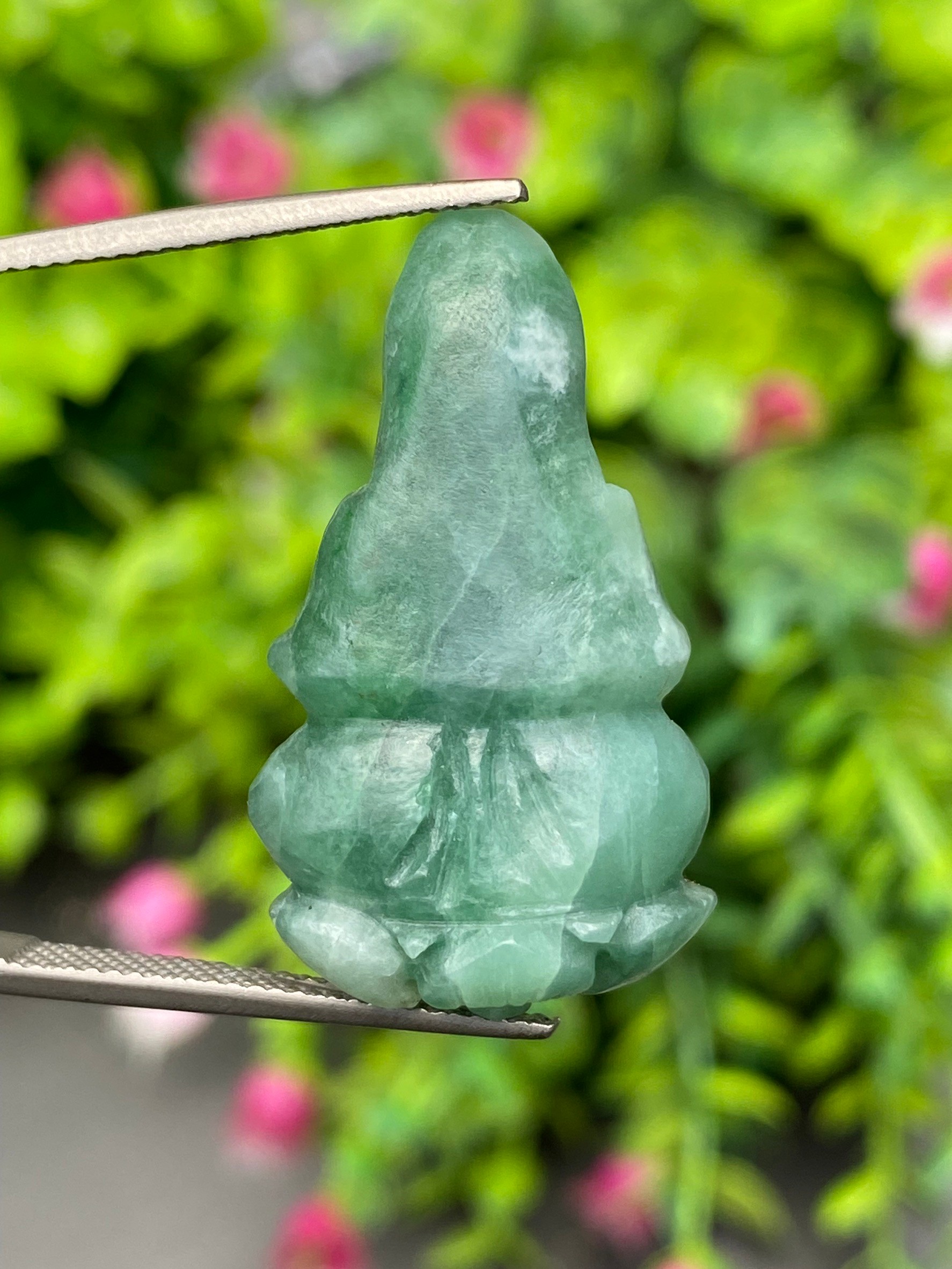หยก แกะสลัก รูป เจ้าแม่กวนอิม (Burmese jadeite) 28.34 กะรัต (cts.) หยก พม่า แท้