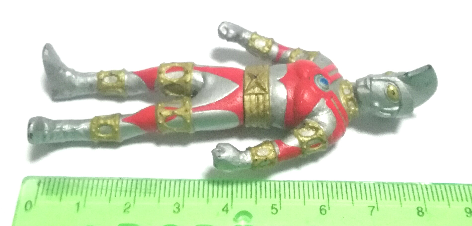 ของสะสม กาจาปอง เอซโรบอท (อุลตร้าแมนเอตัวปลอม)