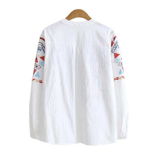 เสื้อเชิ้ตแขนยาว คอวี ปักลายวินเทจ (12210LM)