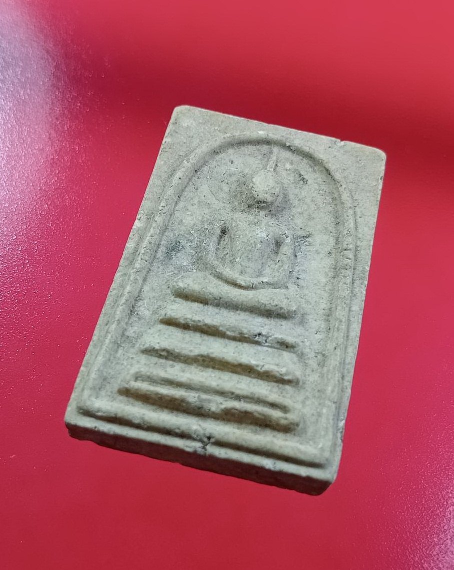 ผ3102 พระสมเด็จหลังรูปเหมือน หลวงพ่อสมชาย วัดเขาสุกิม จ.จันทบุรี