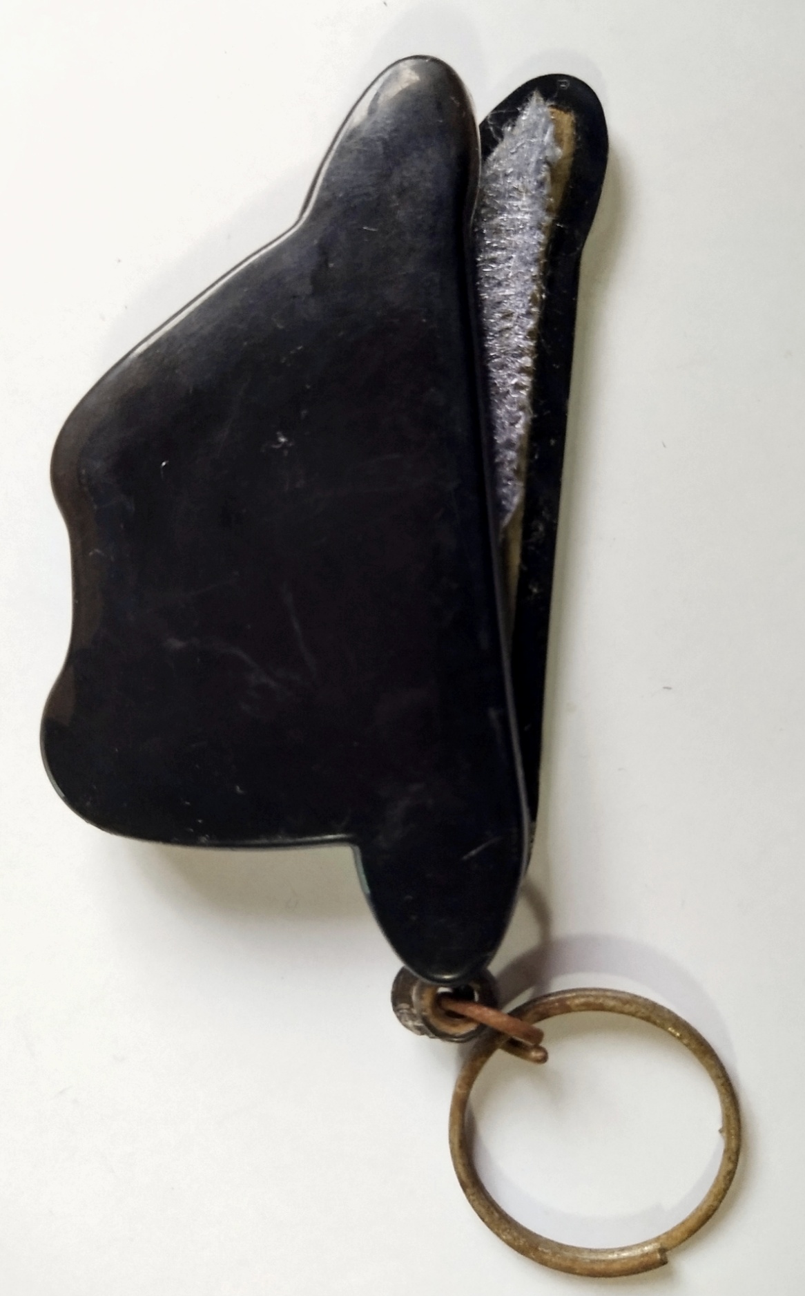 ของสะสม พวงกุญแจรูปหมวก พรีเมี่ยมของแถมจาก แบนฟอร์เมน เก่าเก็บ ตามสภาพ หายาก