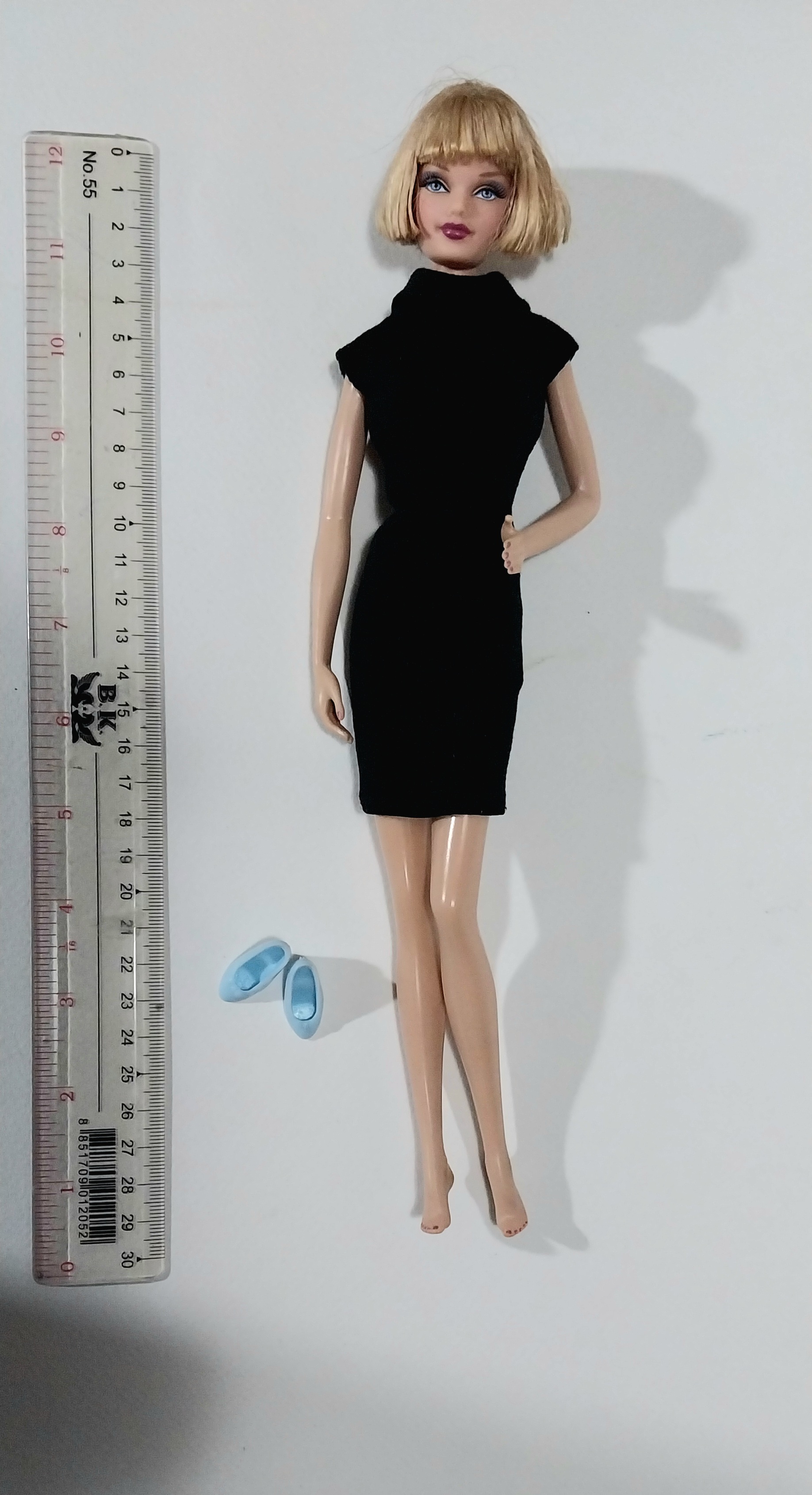 มีหลายภาพ,บาร์บี้เบสิค Barbie Basics Doll,Black Label ของแท้Mattel, รองเท้าไม่ได้มากับชุด,ไม่มีส่วนใดหลวม