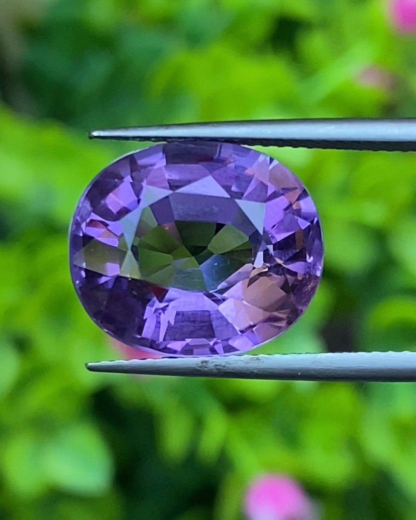 พลอย อเมทิส Amethyst 8.26 กะรัต (Cts.) พลอยแท้ อัญมณีมงคลประจําวันเกิด เครื่องประดับพลอย