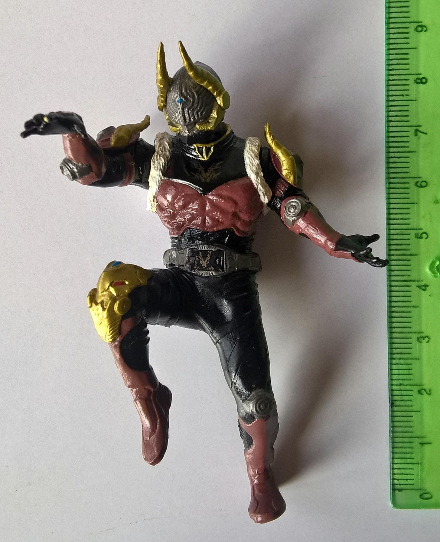 Kashapon Masked Rider Emperer (Series Masked Rider Ryuki) กาจาปอง มาสไรเดอร์ ดิ เอ็มเพอเร่อ จากซีรีย์ มาสไรเดอร์ริวคิ