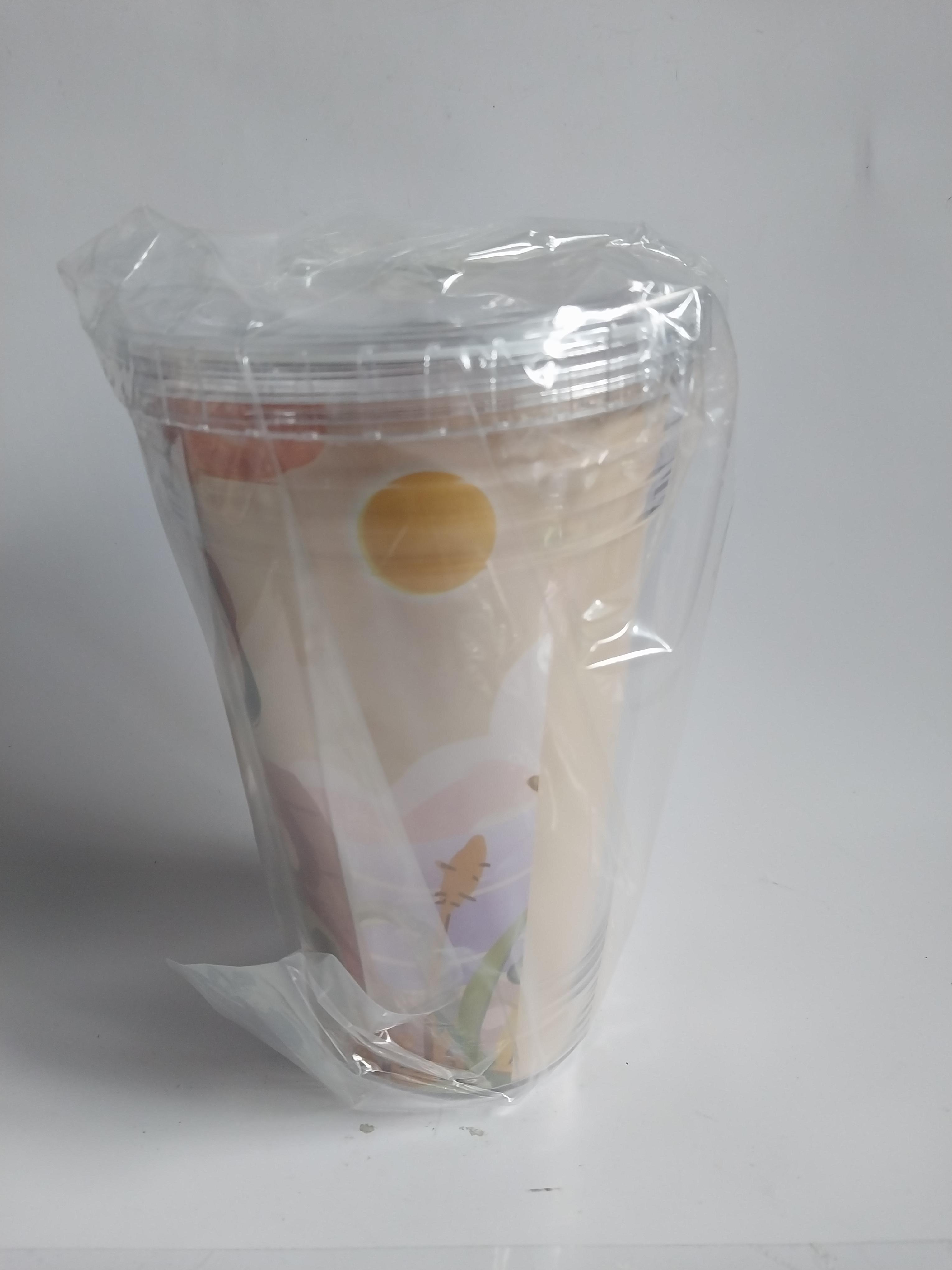 มีหลายภาพ แก้วน้ำพลาสติก ของสะสมจาก ขนม Deliya จากฟาร์มเฮ้าส์