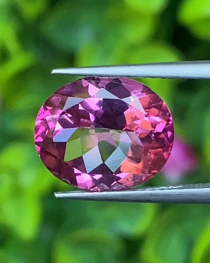 พลอย ชมพู พิ้งค์ โทแพซ Pink Topaz 5.96 กะรัต พลอยแท้ อัญมณีมงคลประจําวันเกิด เครื่องประดับพลอย