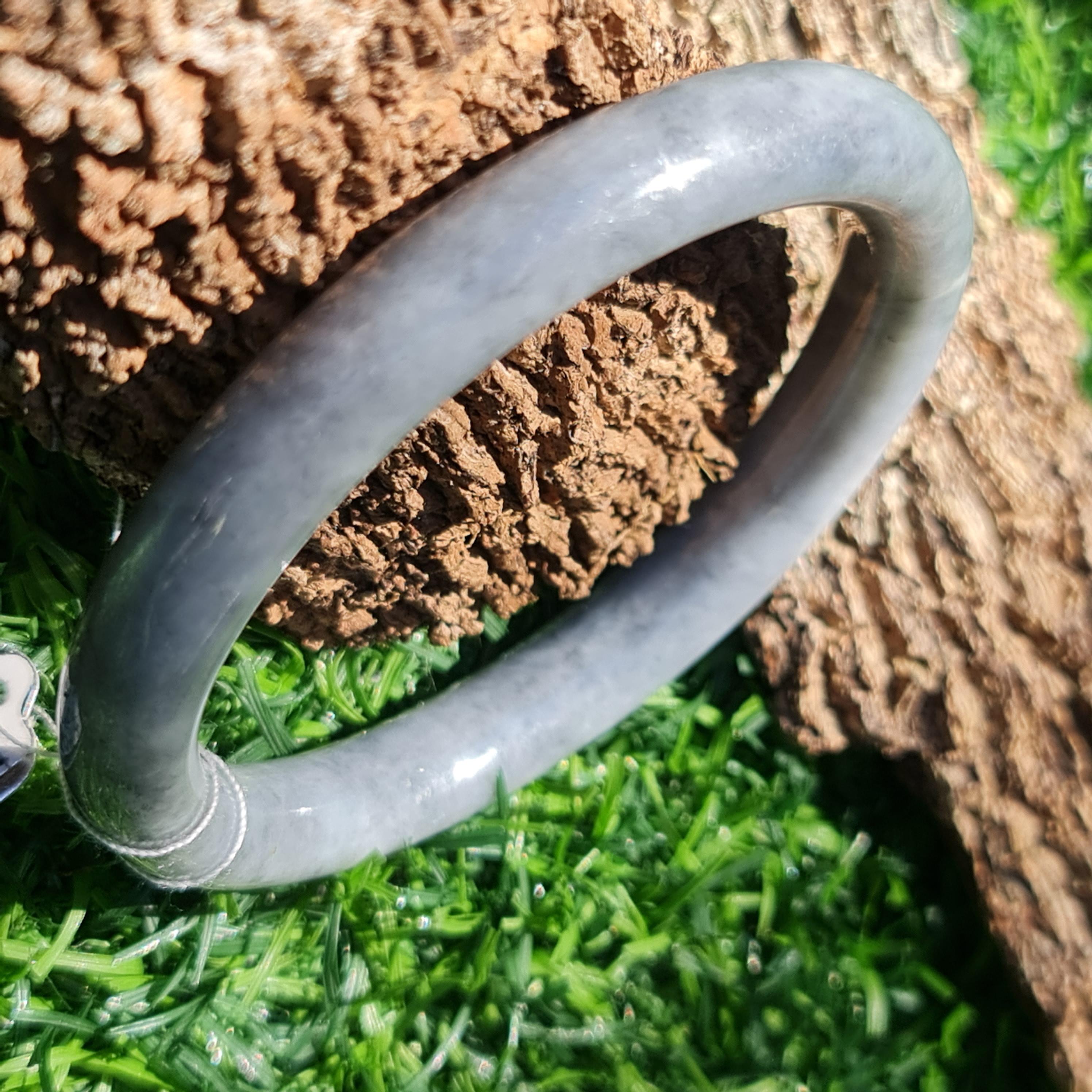 JB6711169 หยก พม่า แท้ Jade กำไลหยก 58.1 มม. (Jadeite bracelet) พม่า (Myanmar)