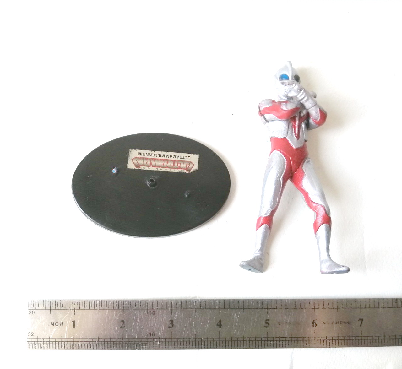 แคนดี้ทอย อุลตร้าแมนมิลเลเนี่ยม งานฟิชโช่ ApexT พร้อมฐาน -แยกแขนได้ หน้าติดกาวถาวร **ซ่อมสี Candy toy, Ultraman Millenium, Fisho, arms separated, face glued, color repaired