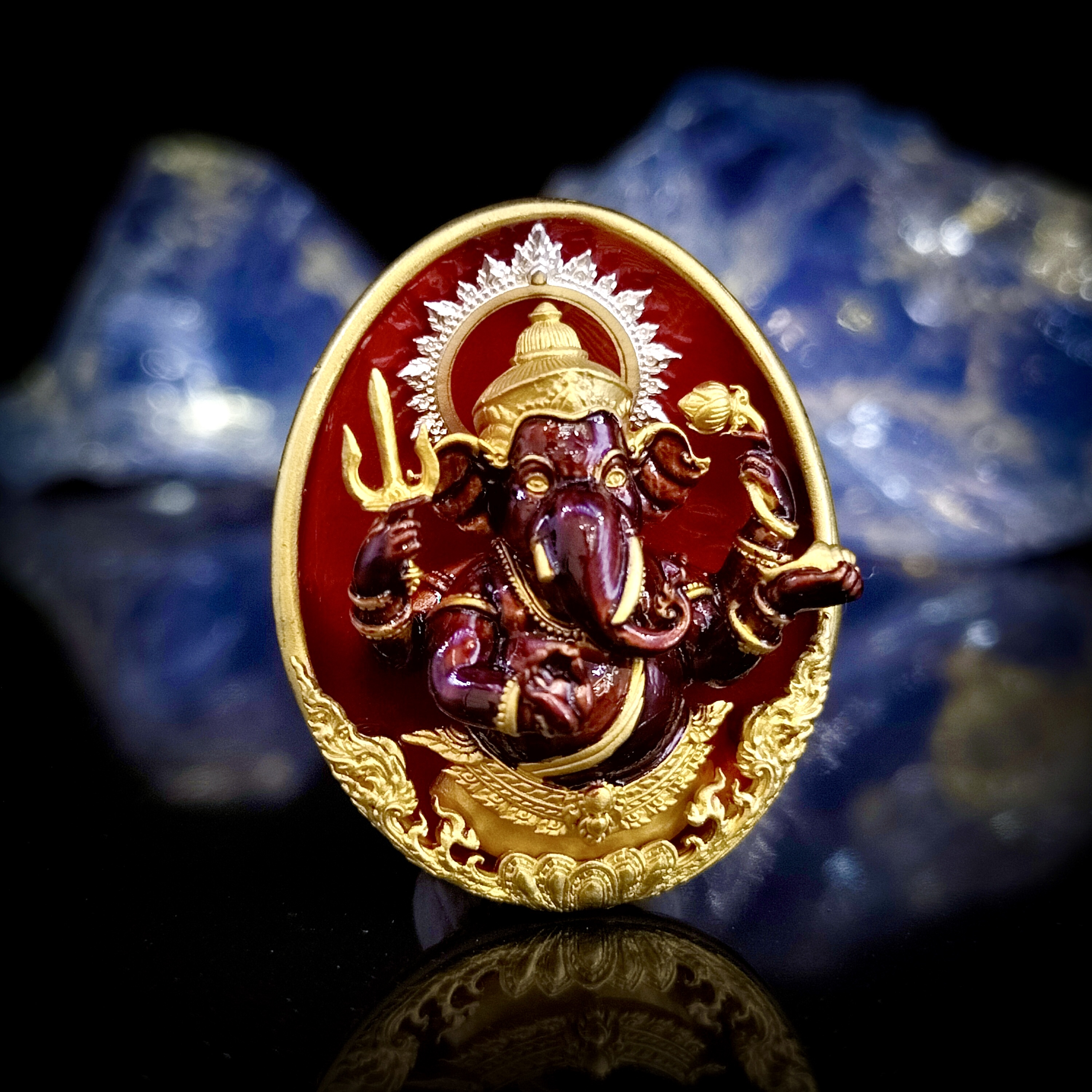 พระพิฆเนศ รุ่น คณปติ คเณศแห่งความสำเร็จ รหัส6.1 เนื้อบรอนซ์นอกชุบทอง ลงยา2หน้า