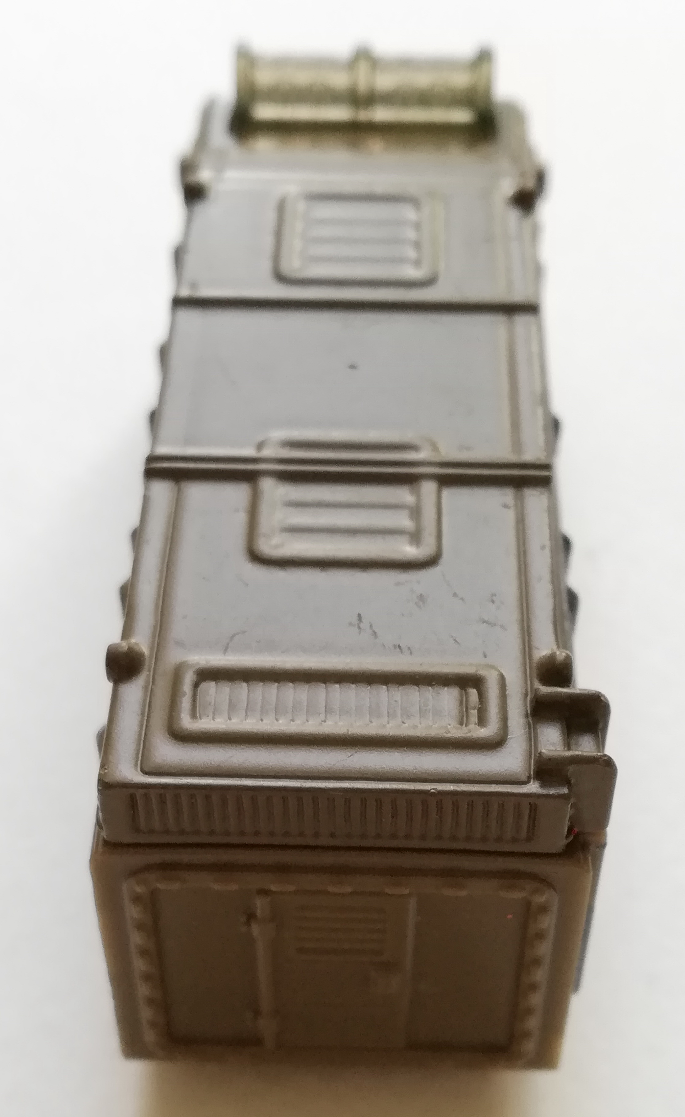 Die Cast,รถเหล็ก,รถบัส 6ล้อ ลายพรางสีน้ำตาล ลายเทาเหลือง จาก MATCHBOX,Fleetwood MB1124, 2017 Mattel **ไม่มีแพ็ค