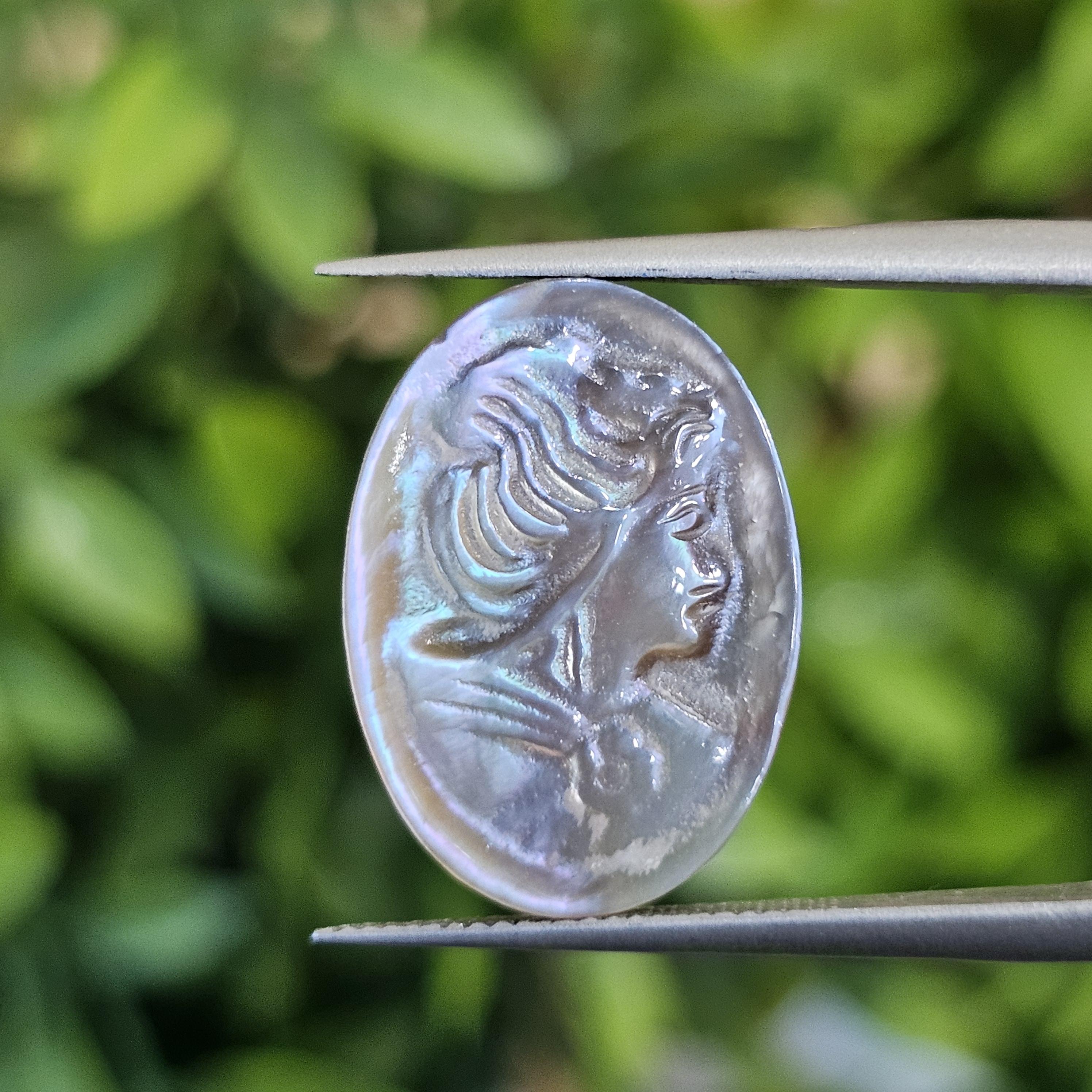 เปลือกหอยมุก แกะสลัก Pearl Shell Carved 3.80 กะรัต (Cts.)