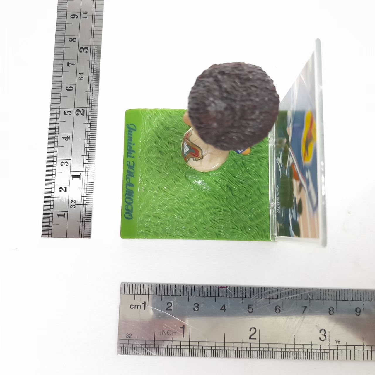 ฟิกเกอร์ นักบอล ทีมญี่ปุ่นDaisuke matsui ขนาดตามรูป มีฐาน มีฉาก มือสอง สภาพดีมีรอยบ้าง