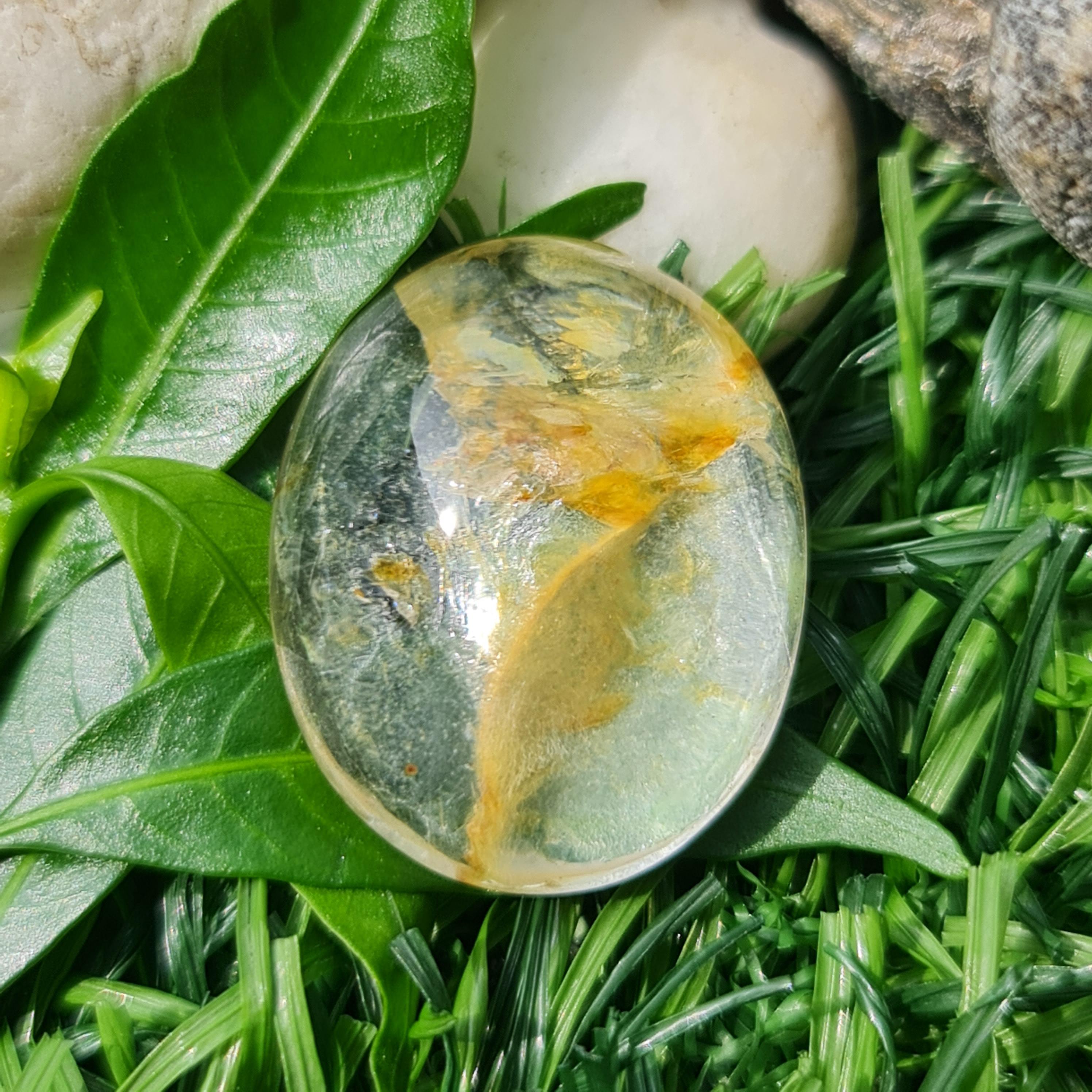 โป่งข่าม ควอตซ์ Rutilated Quartz 31.58 กะรัต Cts. พลอยแท้ อัญมณีมงคลประจําวันเกิด เครื่องประดับพลอย