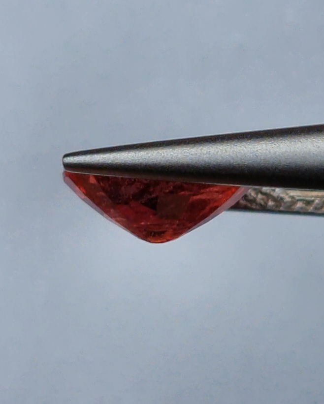 พลอย ออเรนจ์ แซฟไฟร์ Orange Sapphire 1.20 กะรัต (Cts.) พลอยแท้ อัญมณีมงคลประจําวันเกิด เครื่องประดับพลอย