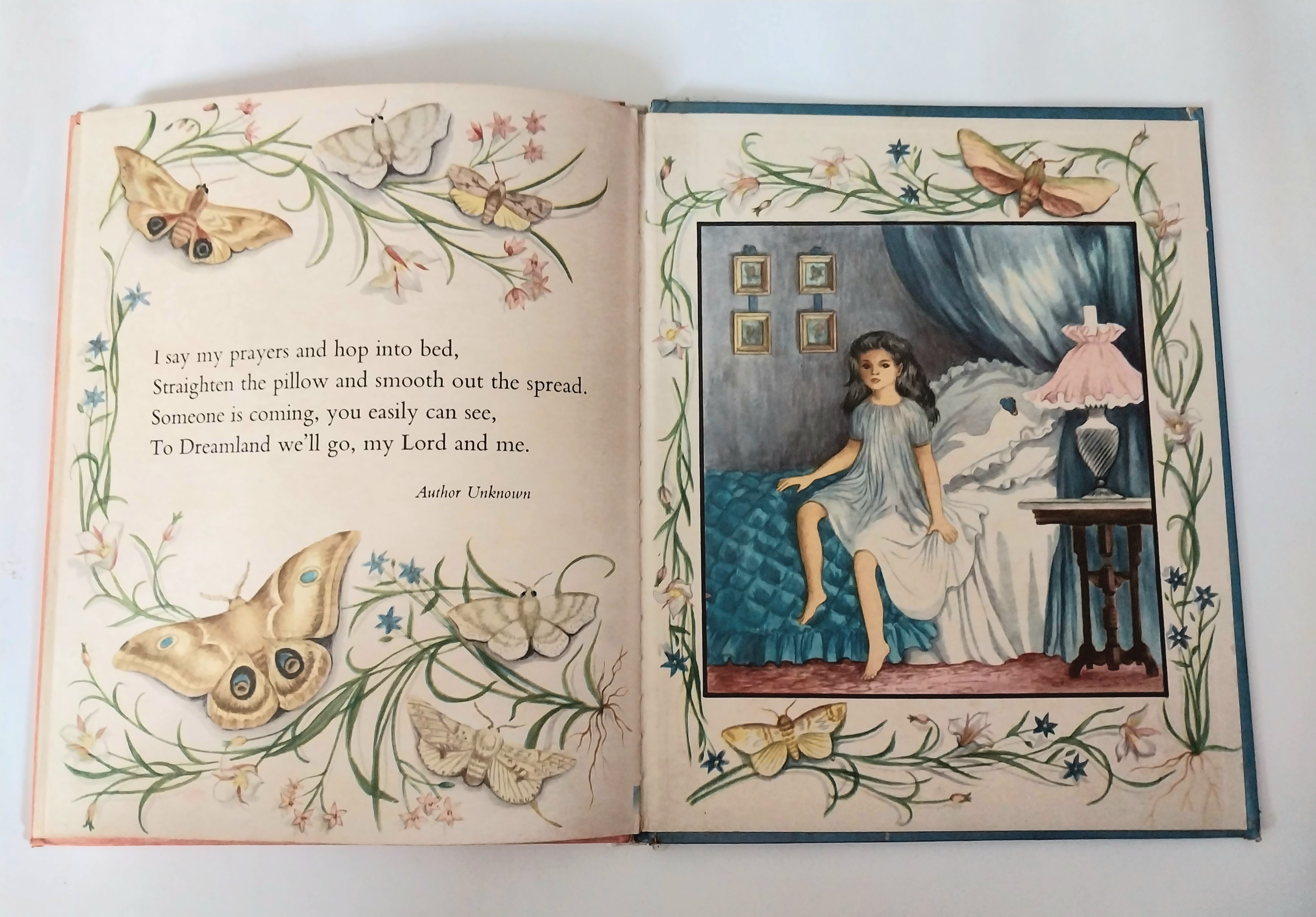 มีหลายภาพ** มีตำหนิตามภาพ หนังสือนิทานเก่า ภาษาอังกฤษ ปกแข็งภาพสวยมีตำหนิตามภาพ, my first Book of Preyer compiled by Mary Juergens, Pictures by Ruth Ives