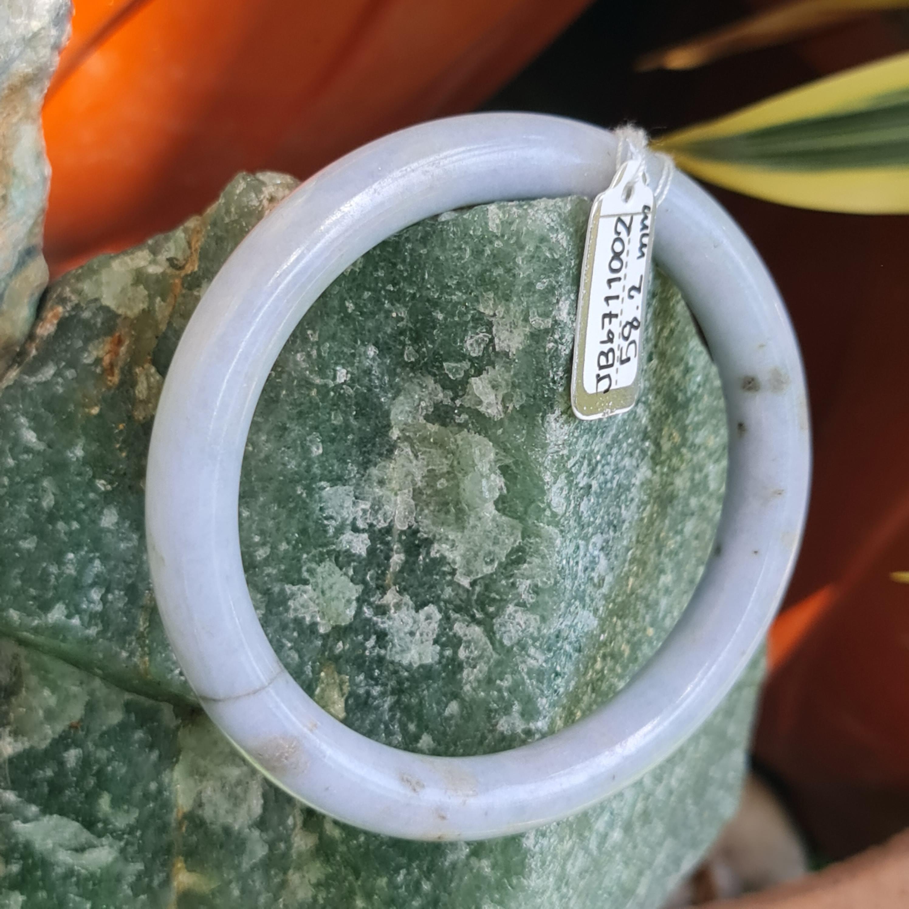 JB6711002 หยก พม่า แท้ Jade กำไลหยก 58.2 มม. (Jadeite bracelet) พม่า (Myanmar)